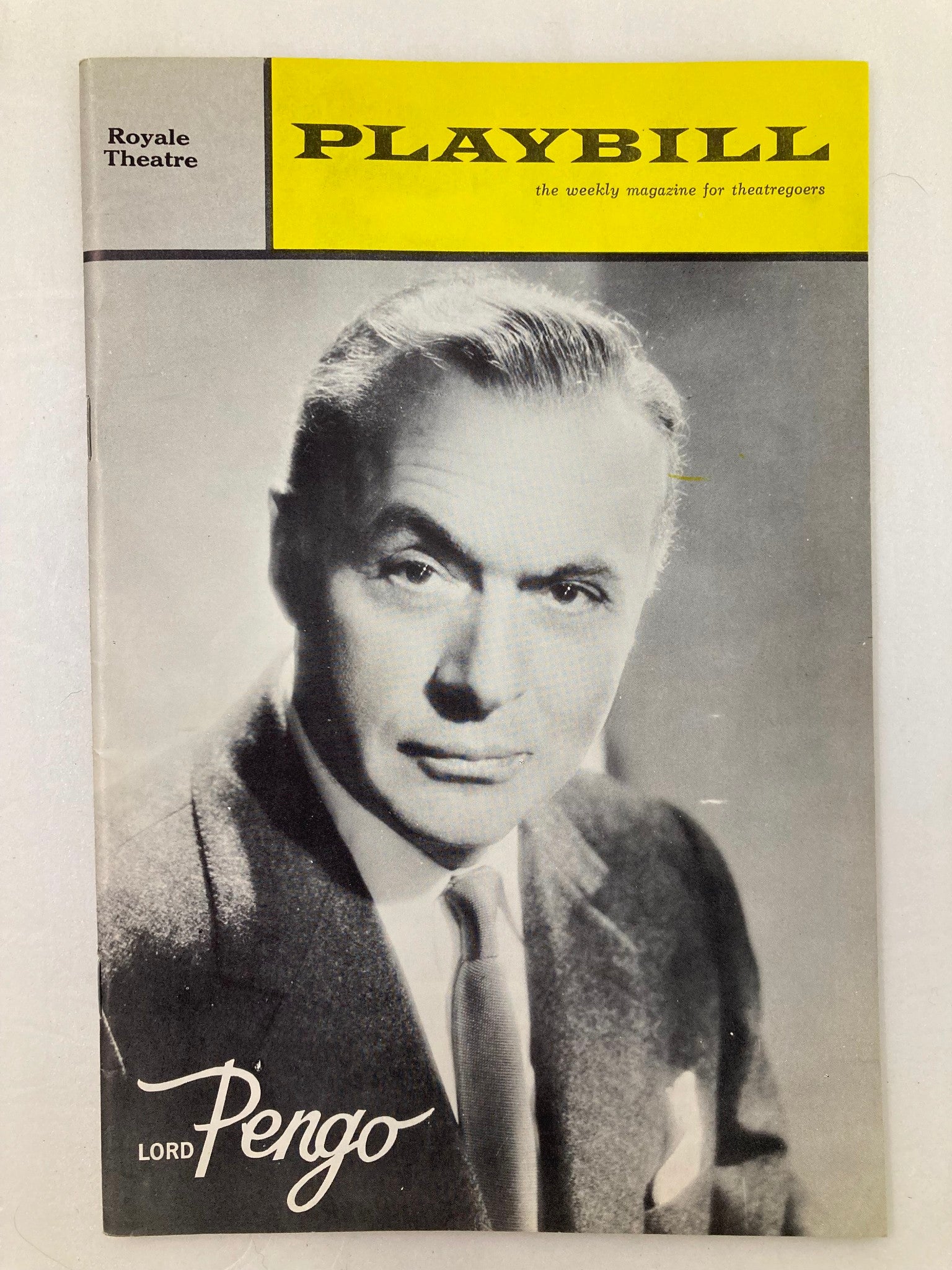 1963 Playbill Royale Theatre Charles Boyer, Agnes Moorehead in Lord Pengo