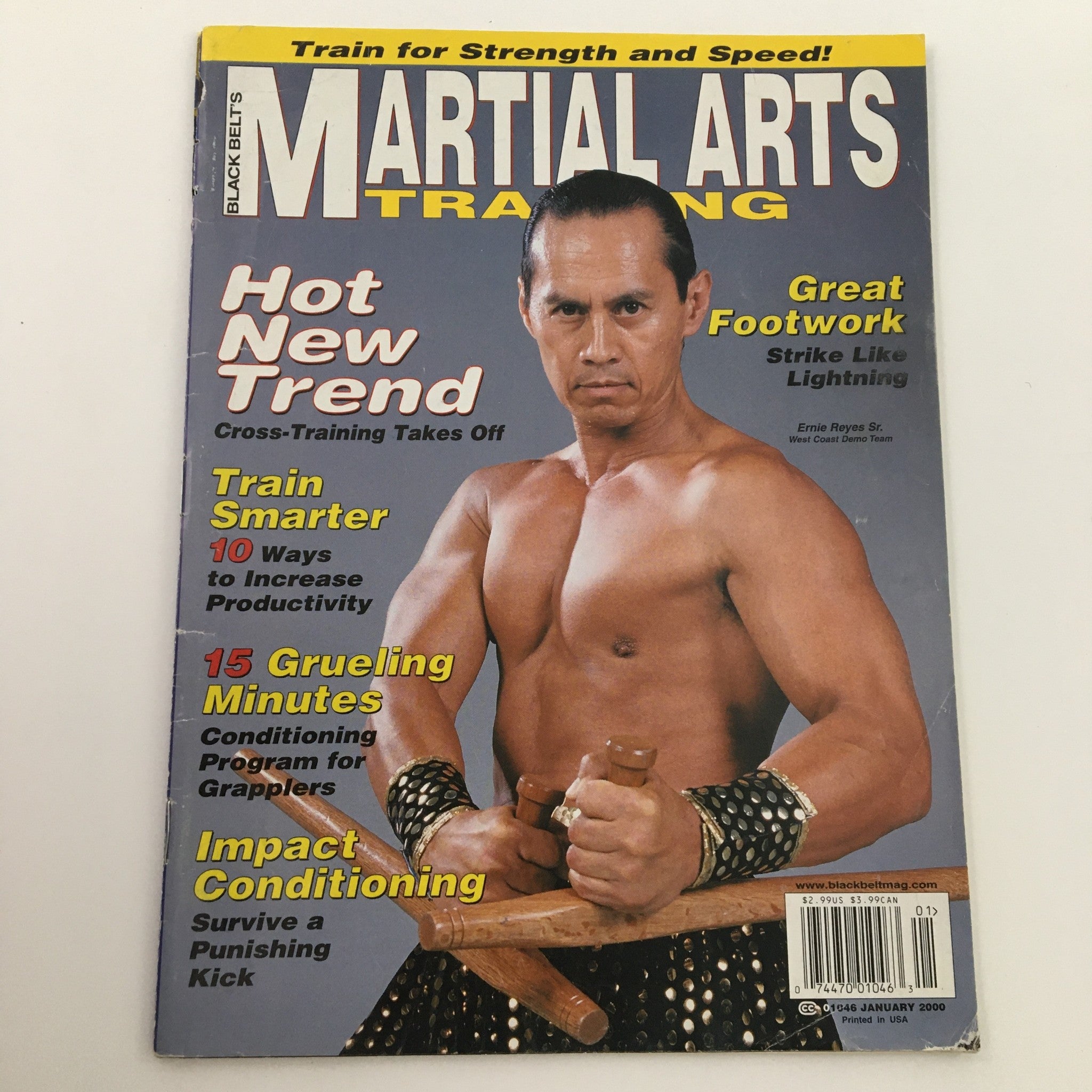 Black Belt's Martial Arts Training January 2000 Ernie Reyes Sr. Cover, Newsstand