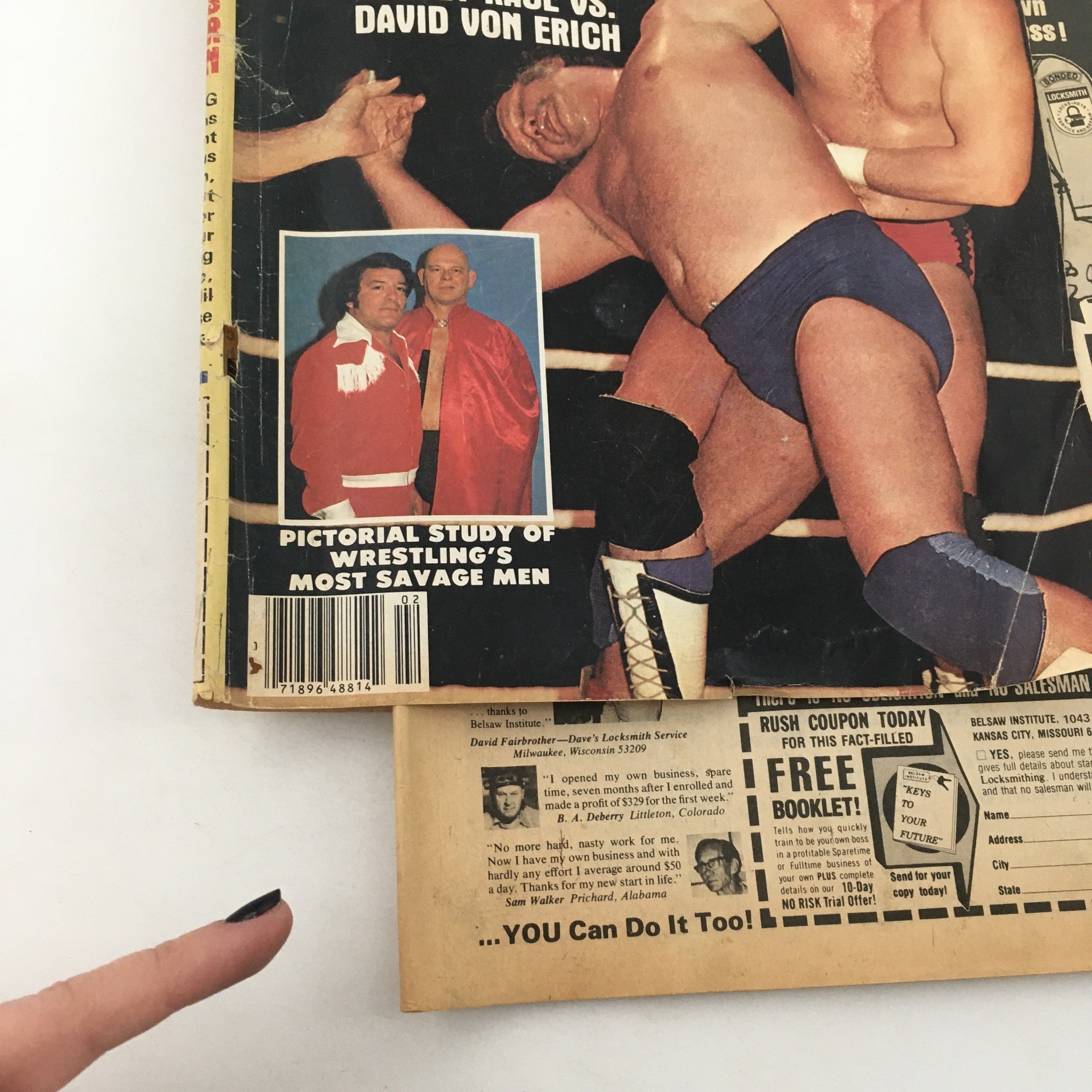 Wrestling Picture Book Summer 1980 Mil Mascaras vs Apache Bull Ramos Feud