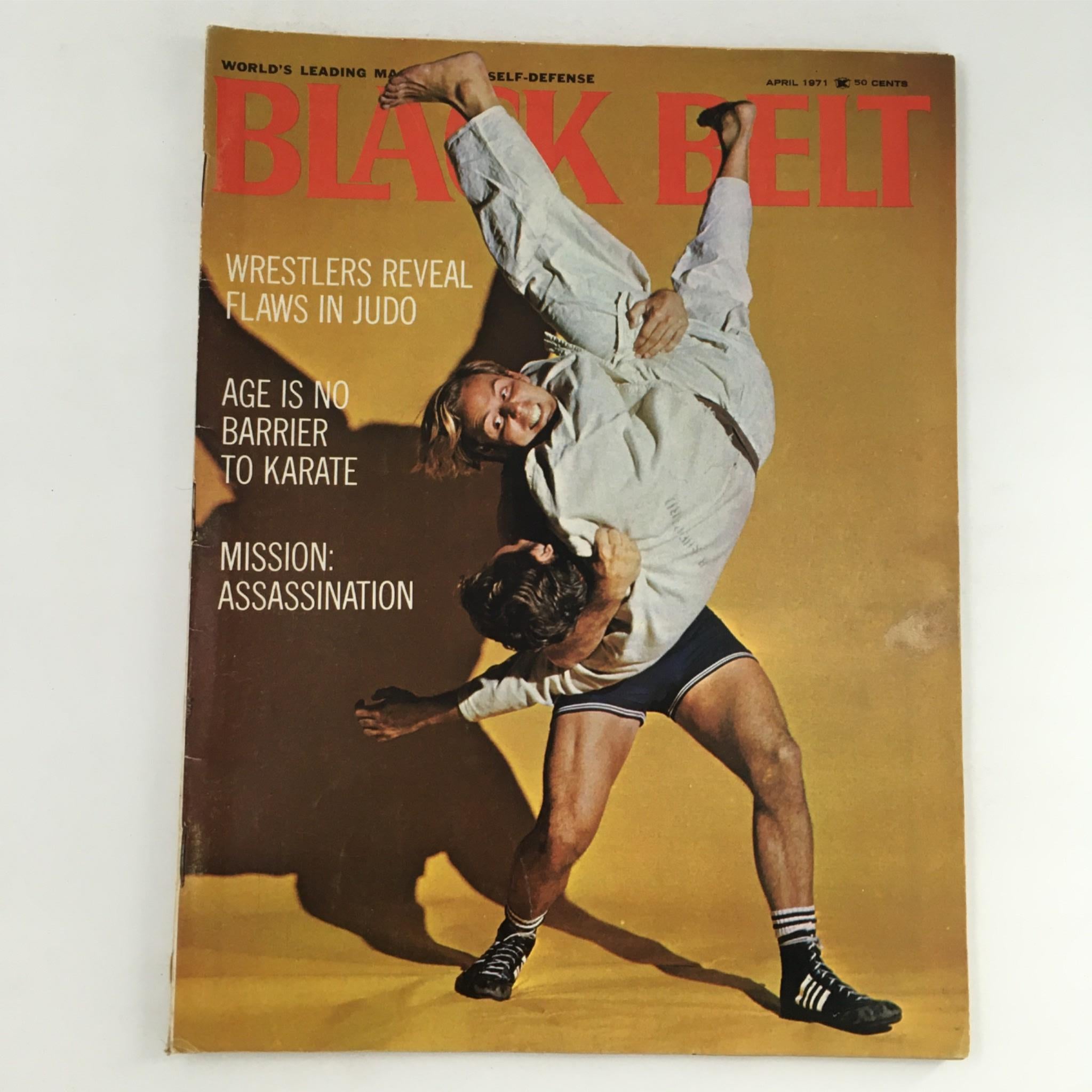 Black Belt Magazine April 1971 Jim West, Wrestlers Find Flaws in Judo No Label