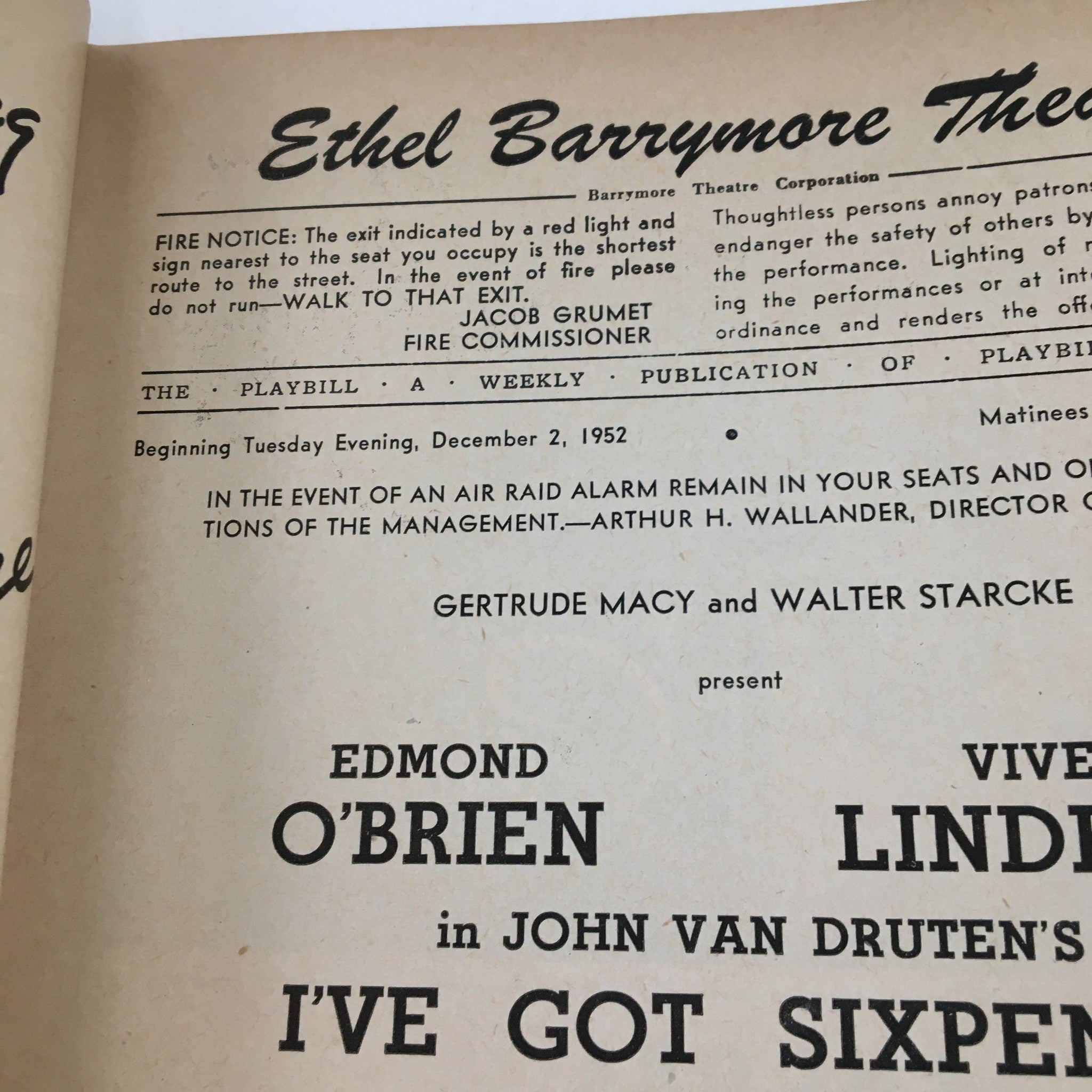 1952 Playbill Ethel Barrymore Theatre Present Edmond O'Brien I've Got Sixpence