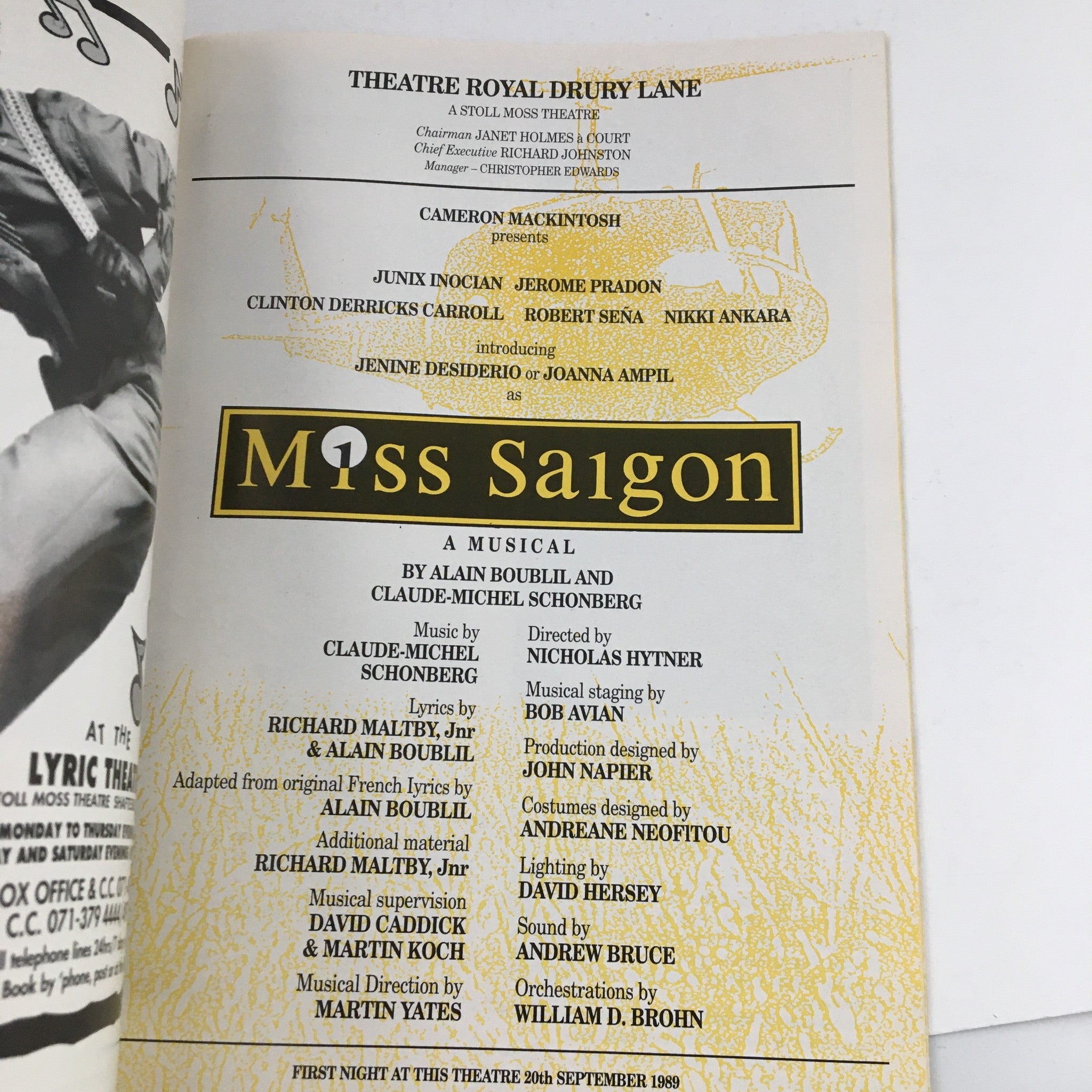 1989 Theatre Royal Drury Lane Cameron Mackintosh Present Miss Saigon A Musical