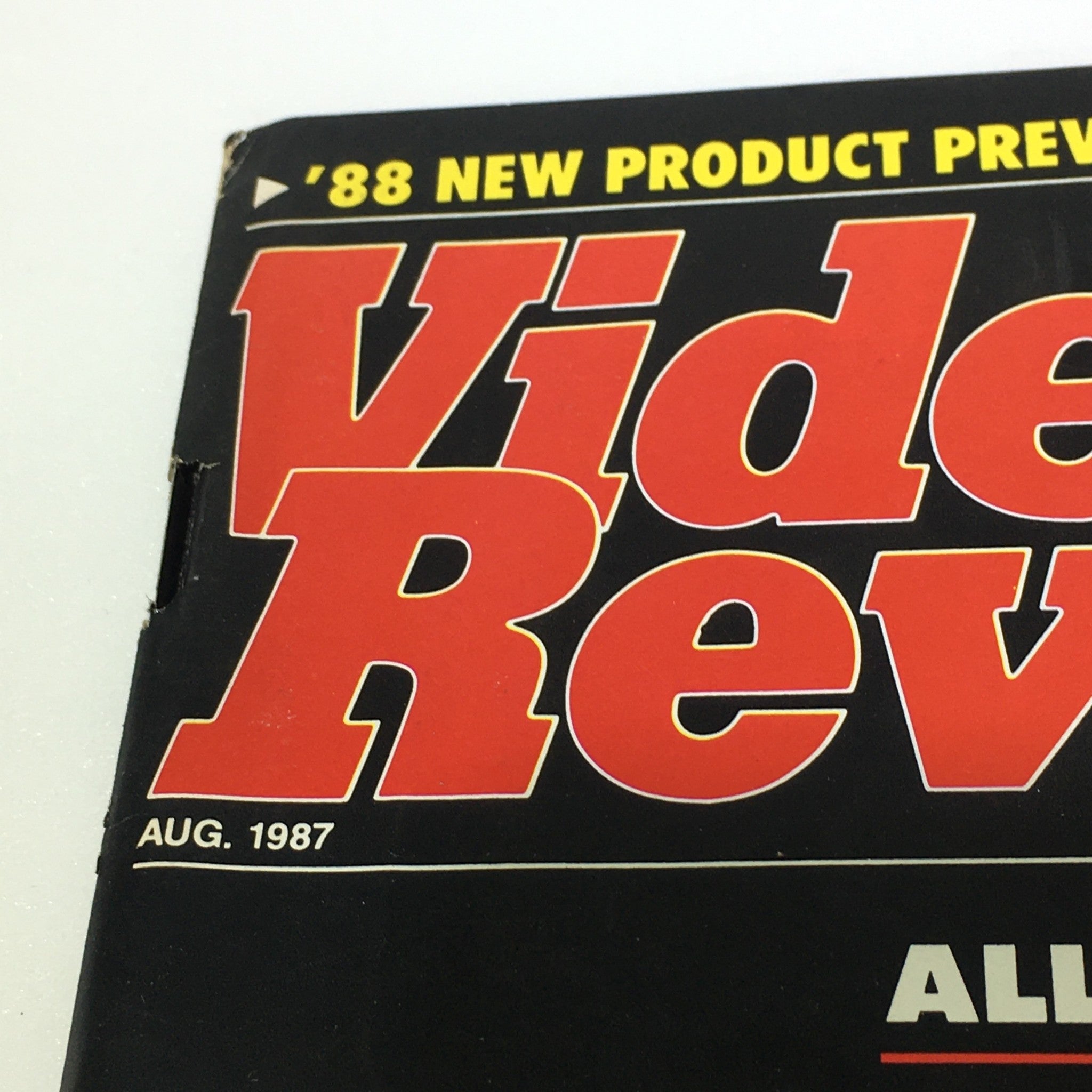 VTG Video Review Magazine August 1987 - The Year's Winning Sets / 1st CD-V Test