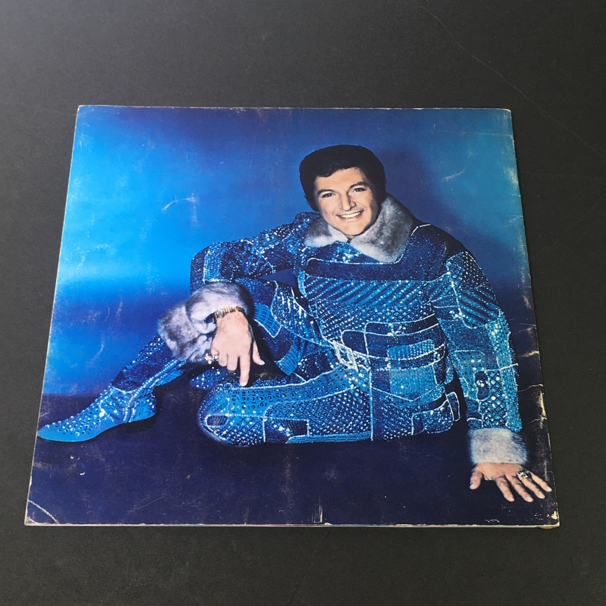 VTG 1970 The Liberace Story Book "Mr. Showmanship" Study in Sartorial Splendor