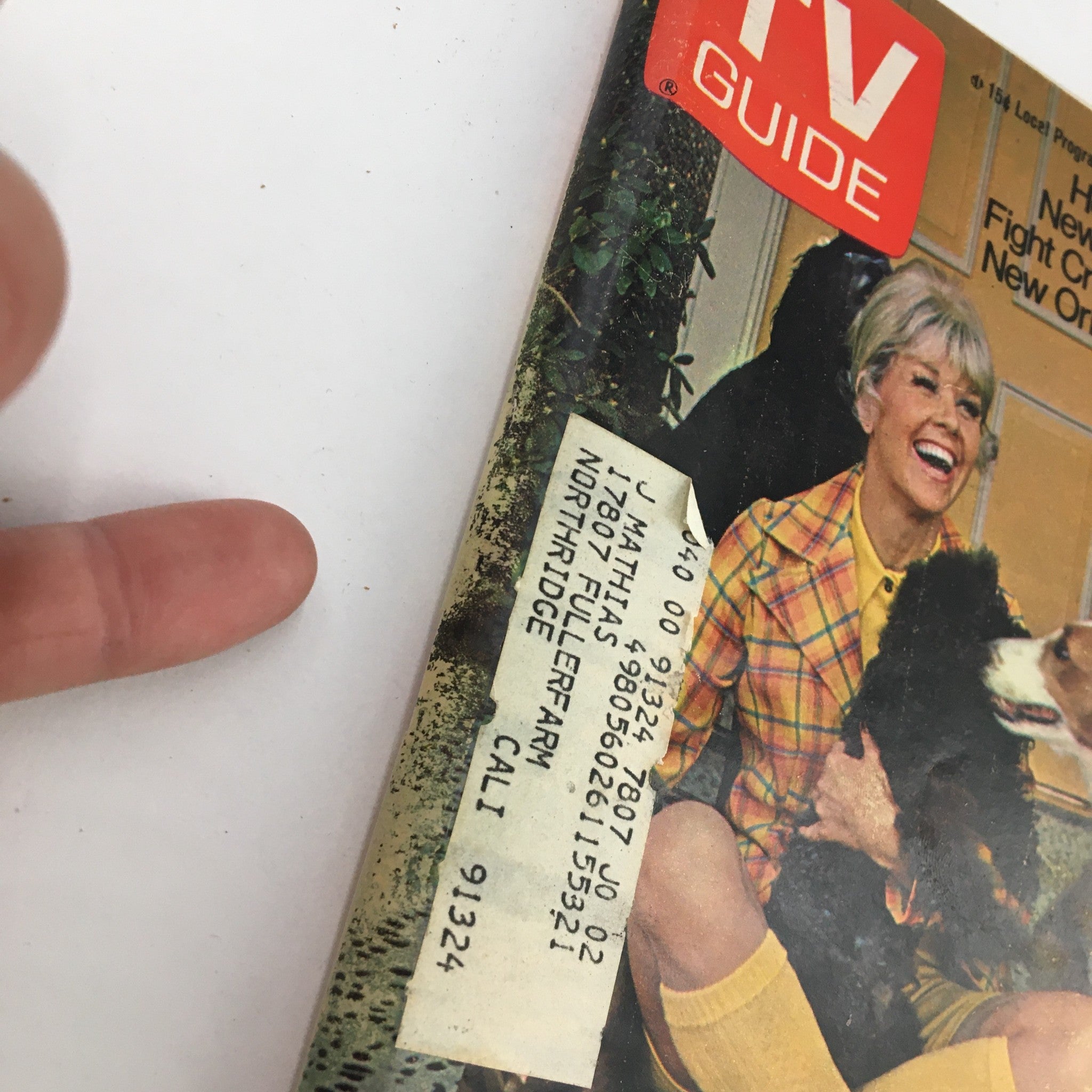 TV Guide Magazine June 10 1972 Doris Day and Fur Friends L.A. Edition