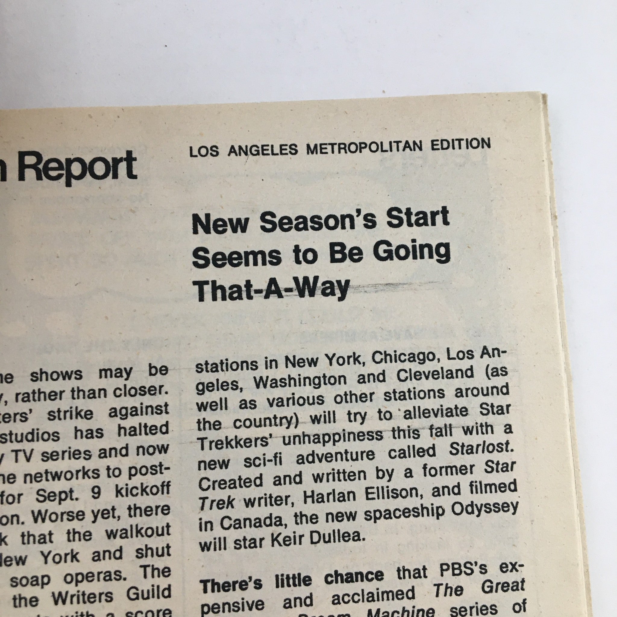 Cover page of TV Guide Magazine April 21 1973, Los Angeles Metropolitan Edition, highlighting new season programming and featuring Raymond Burr.