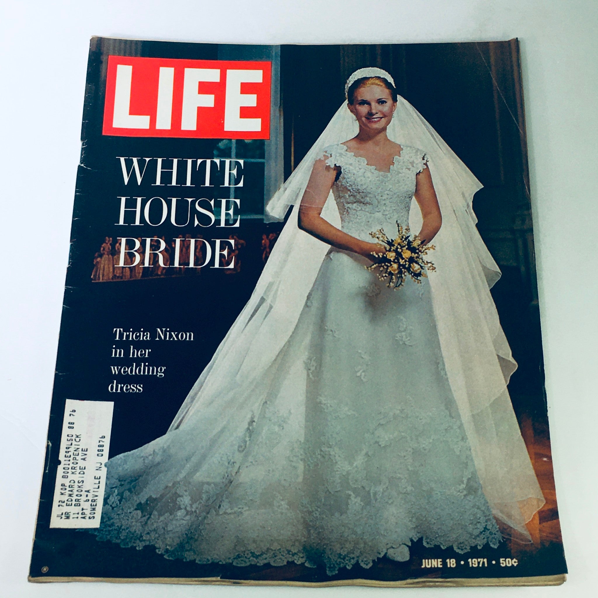 VTG Life Magazine June 18 1971 - Tricia Nixon, A White House Bride in her Gown
