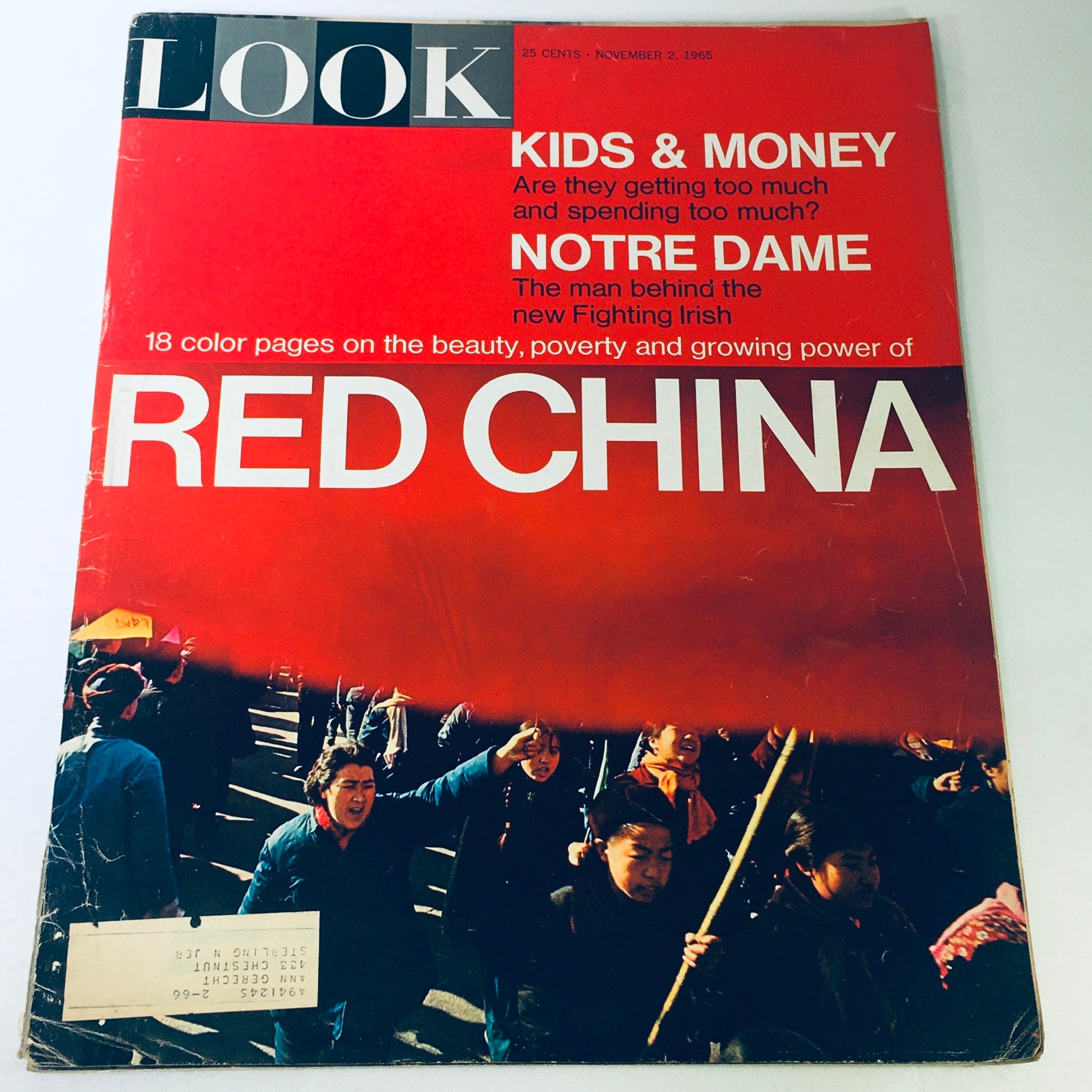 VTG Look Magazine November 2 1965 - Red China / Kids & Money / Notre Dame