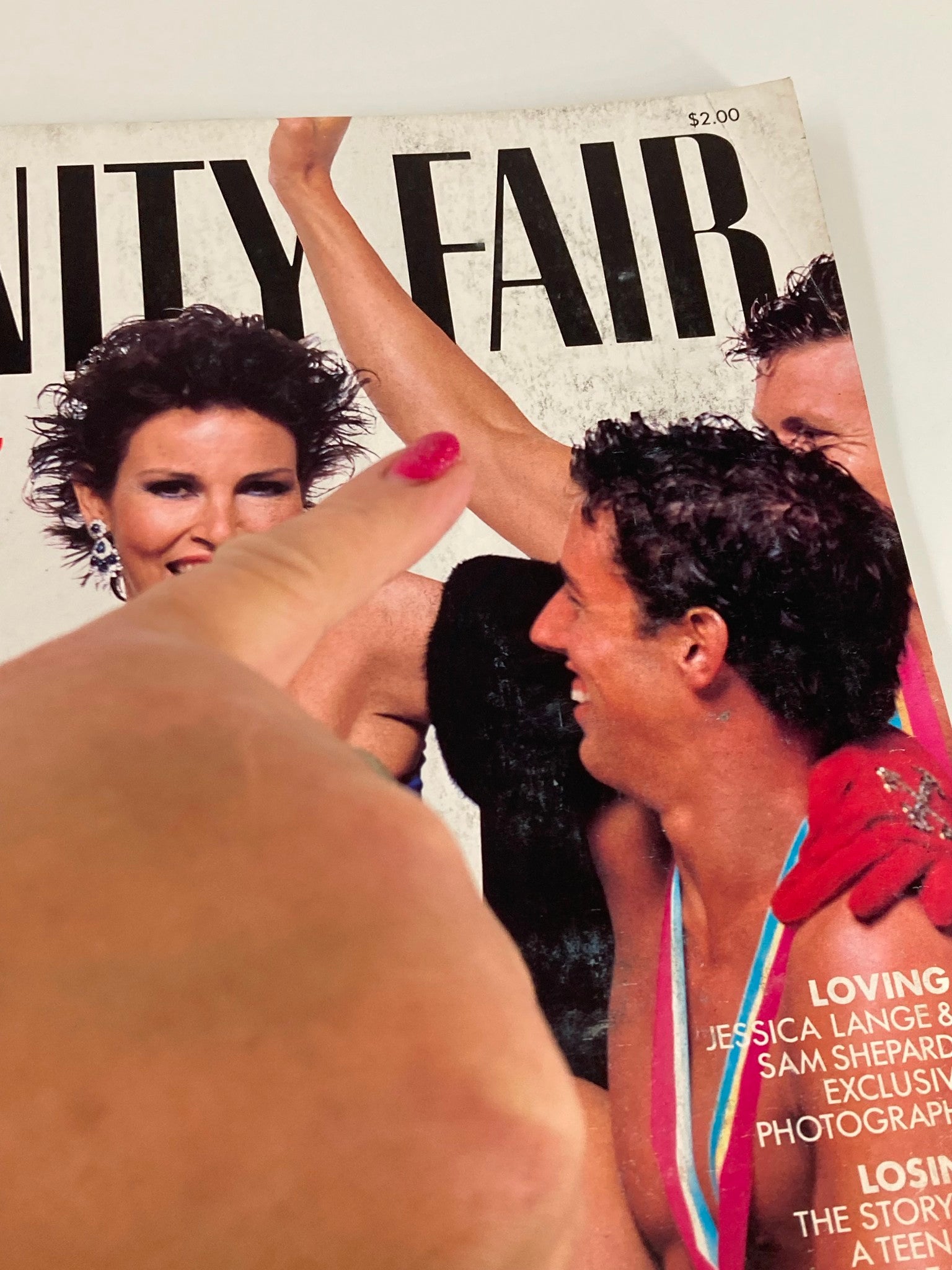 VTG Vanity Fair Magazine October 1984 Winning Raquel Pumps Gold No Label