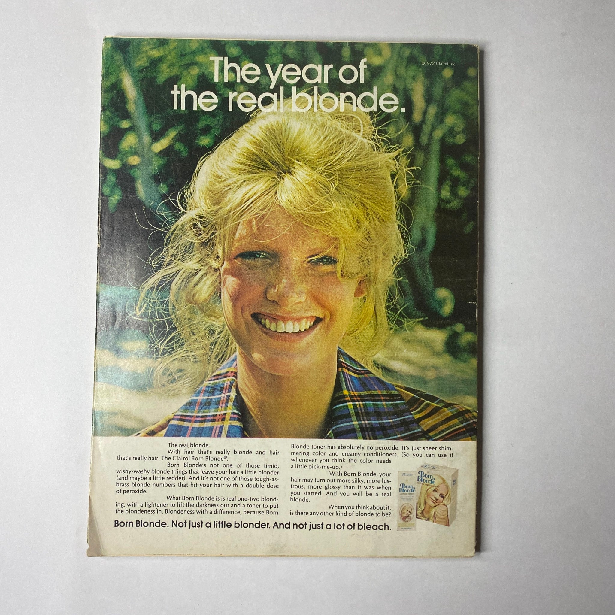 Cover image of Mademoiselle Magazine November 1972 featuring the article "The Russia Nobody Knows" by Mary Cantwell. The cover showcases a blonde woman smiling, emphasizing a vintage style reflective of the early 1970s fashion and culture.