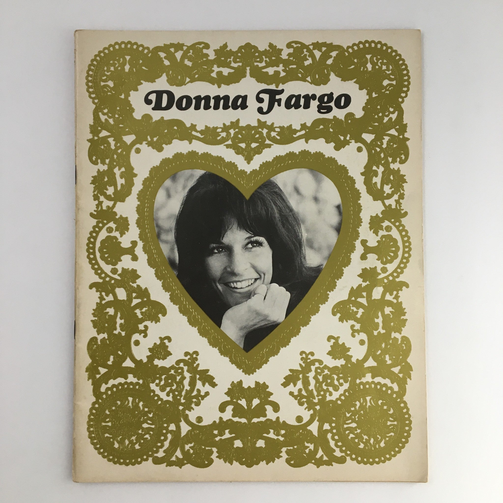 1970 Autobiography of Donna Fargo & Awards Presented