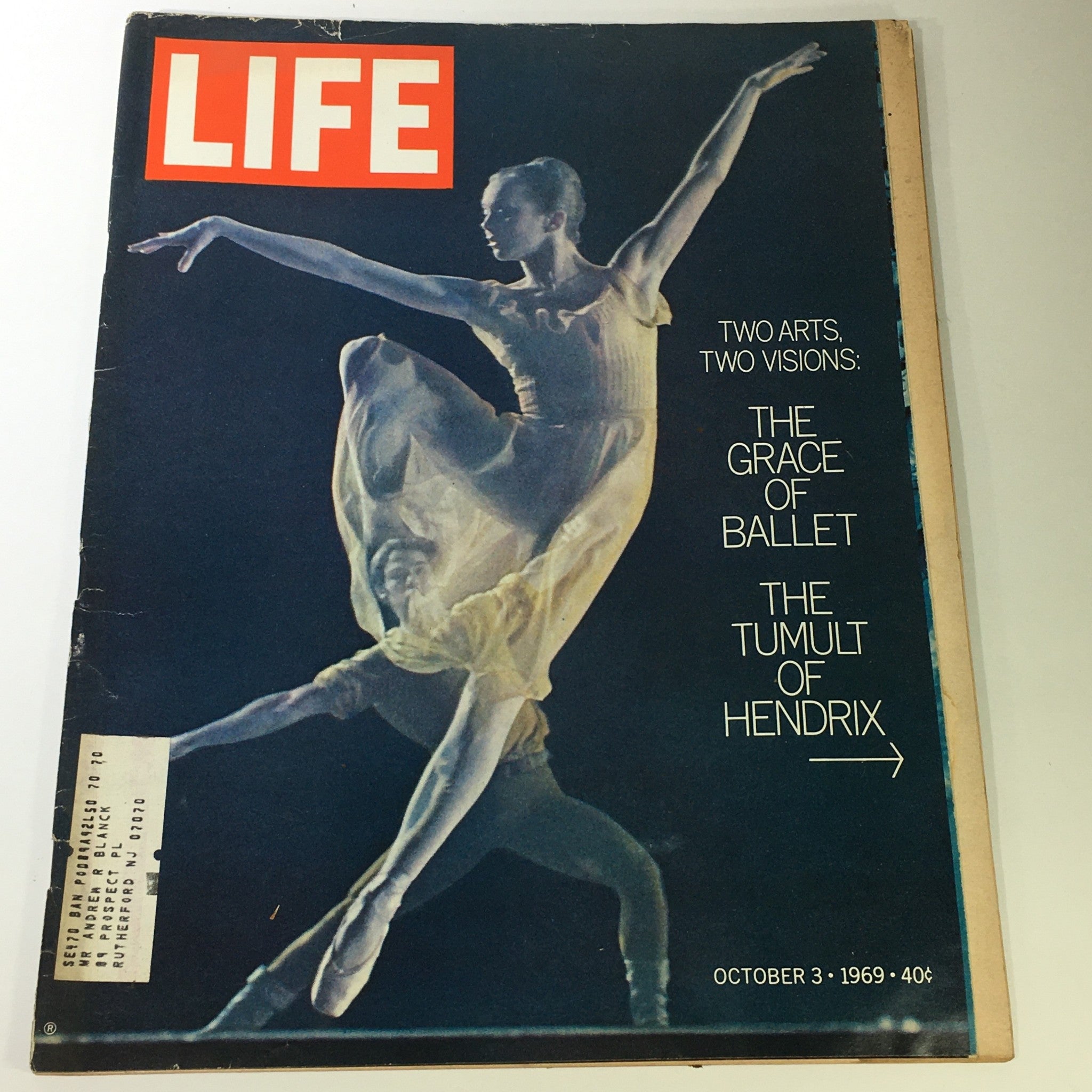 VTG Life Magazine October 3 1969 - The Grace of Ballet & The Tumult of Hendrix