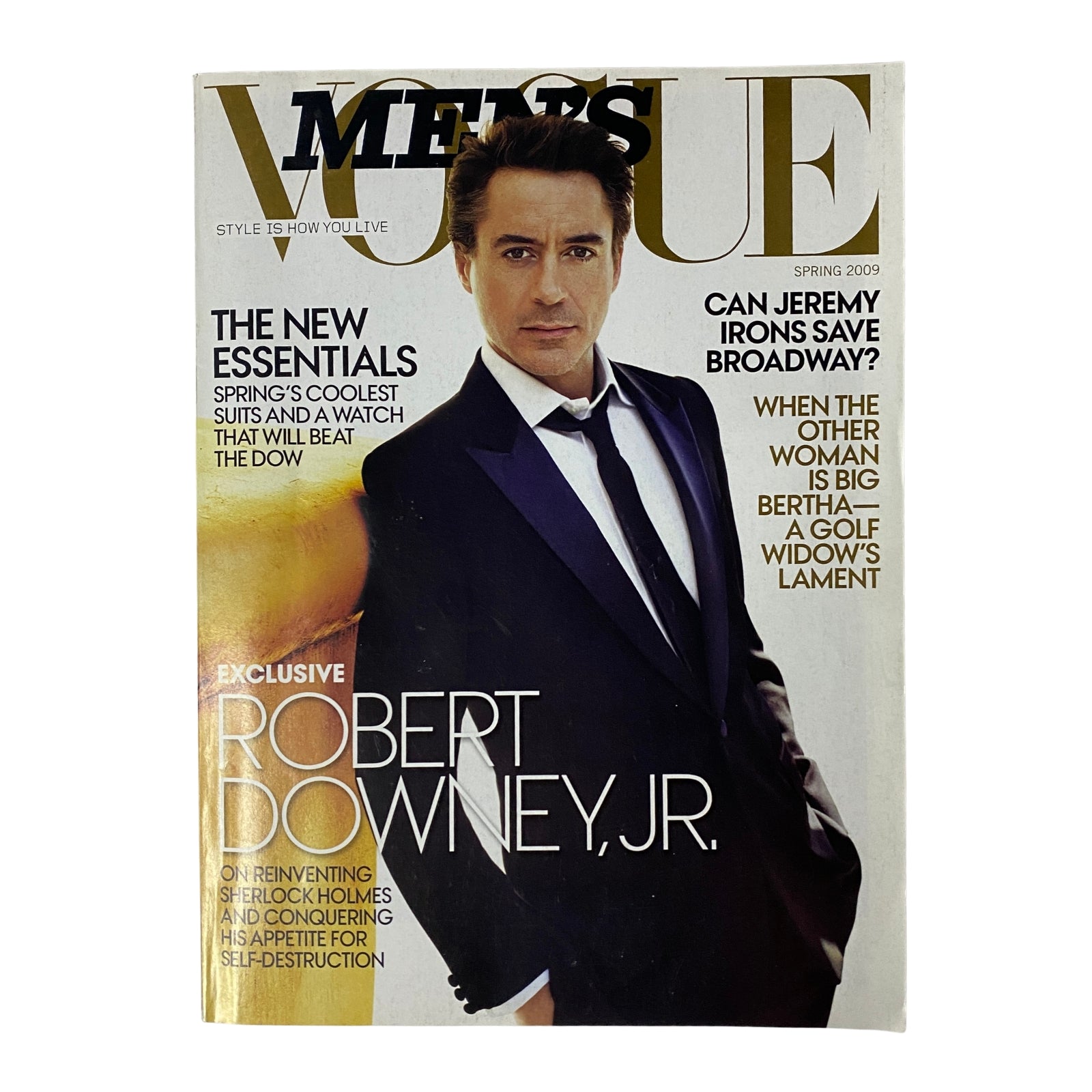 Cover of Men's Vogue Spring 2009 featuring Robert Downey Jr. in a tuxedo; promotional content and exclusive interviews included. Vogue Magazine April 2009 Beyoncé Cover No Label VG.