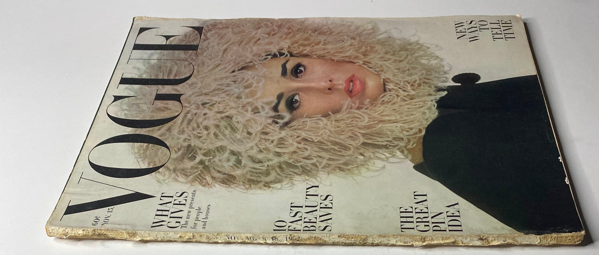 Cover of Vogue Magazine November 15, 1962 featuring Sondra Peterson, showcasing a dramatic hairstyle with curly volume.