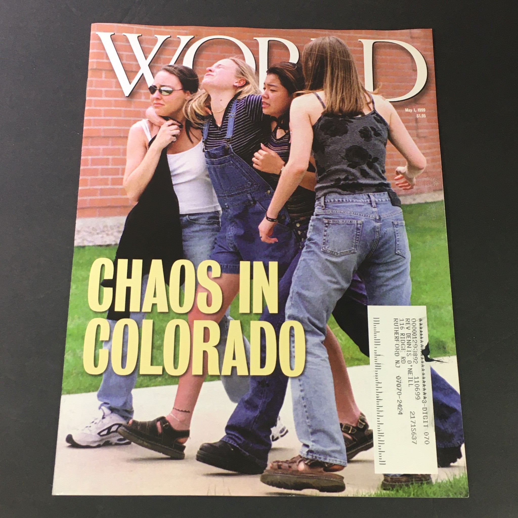 VTG World Magazine May 1 1999 - Chaos in Colorado High School Massacre