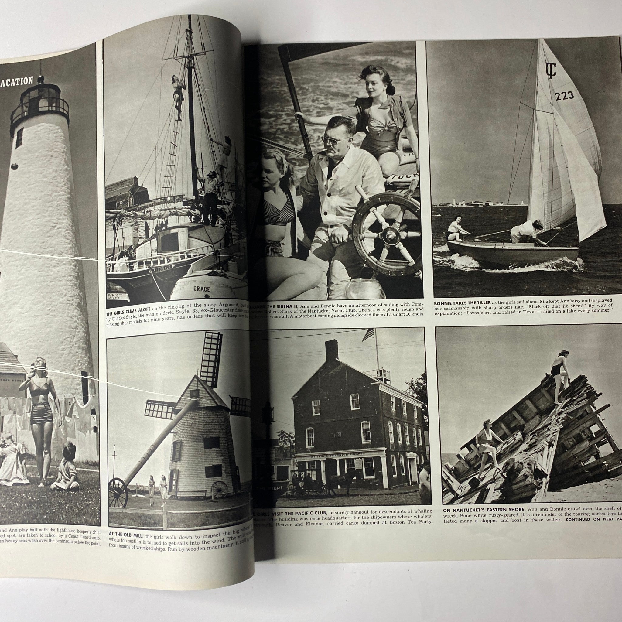Look Magazine August 26, 1941 Peggy Moran and Elaine Morey No Label VG
