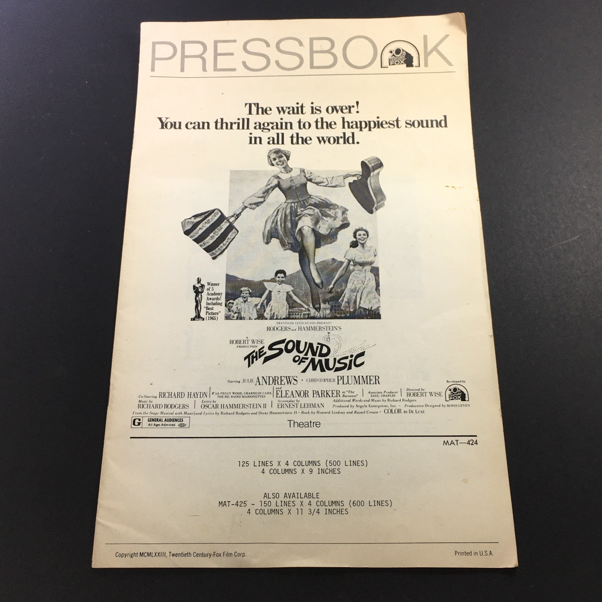 VTG Pressbook Local Reviews 1973 - Julie Andrews' The Sound of Music / Newsstand