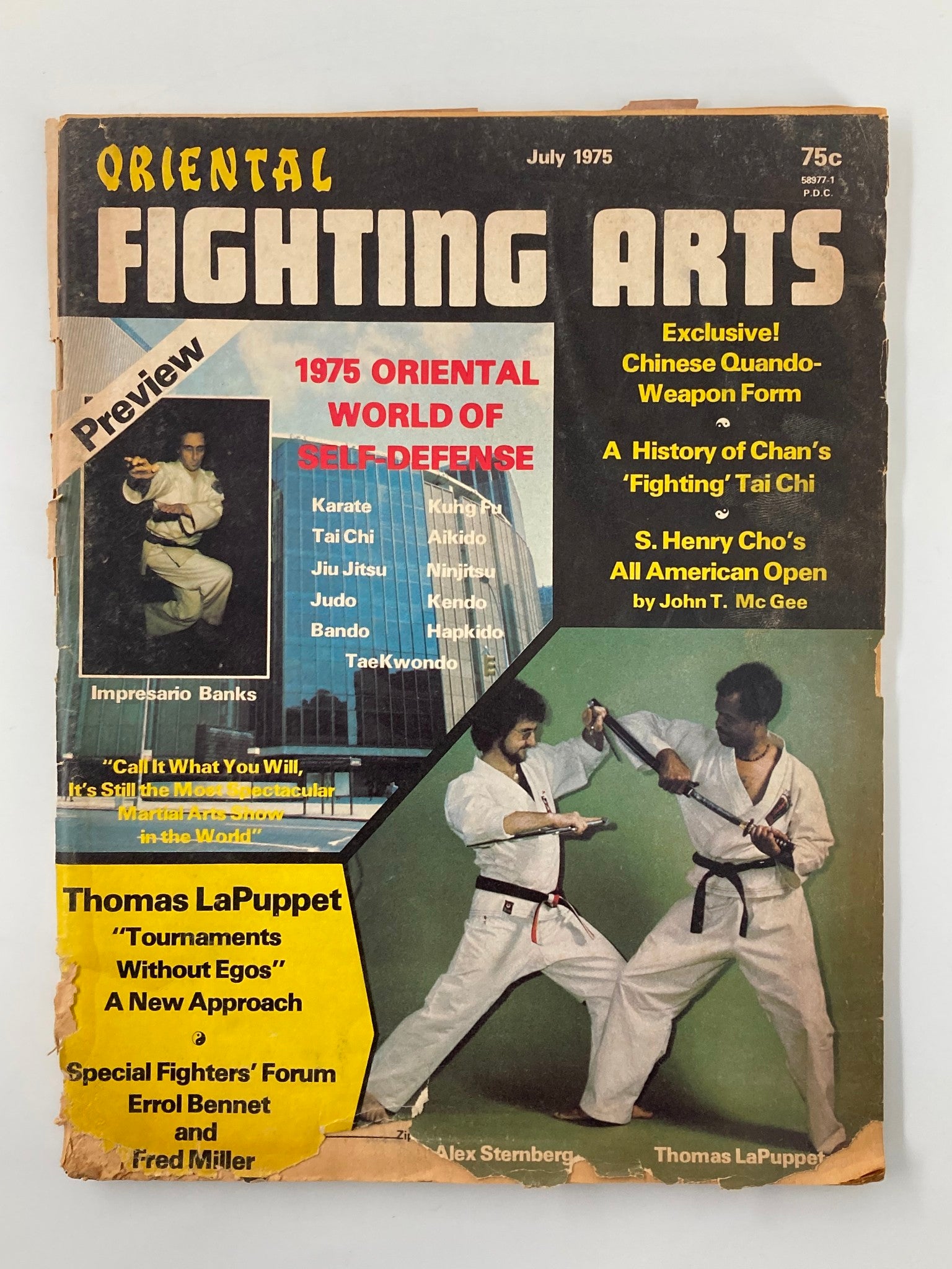Cover of VTG Oriental Fighting Arts Magazine July 1975 featuring martial arts techniques and fighting styles.