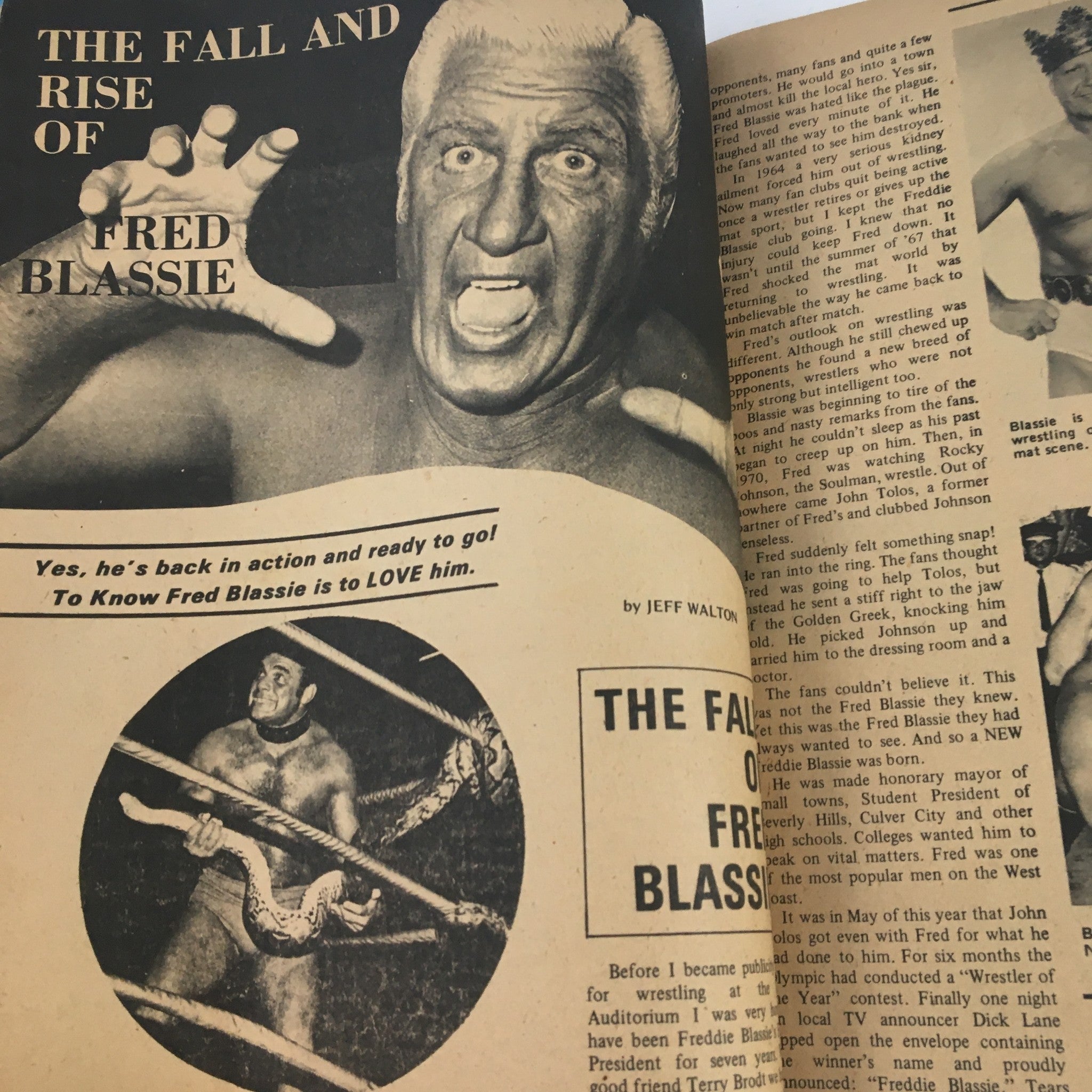 Wrestling Monthly Magazine October 1971 Fred Blassie & Ronnie Etchison No Label