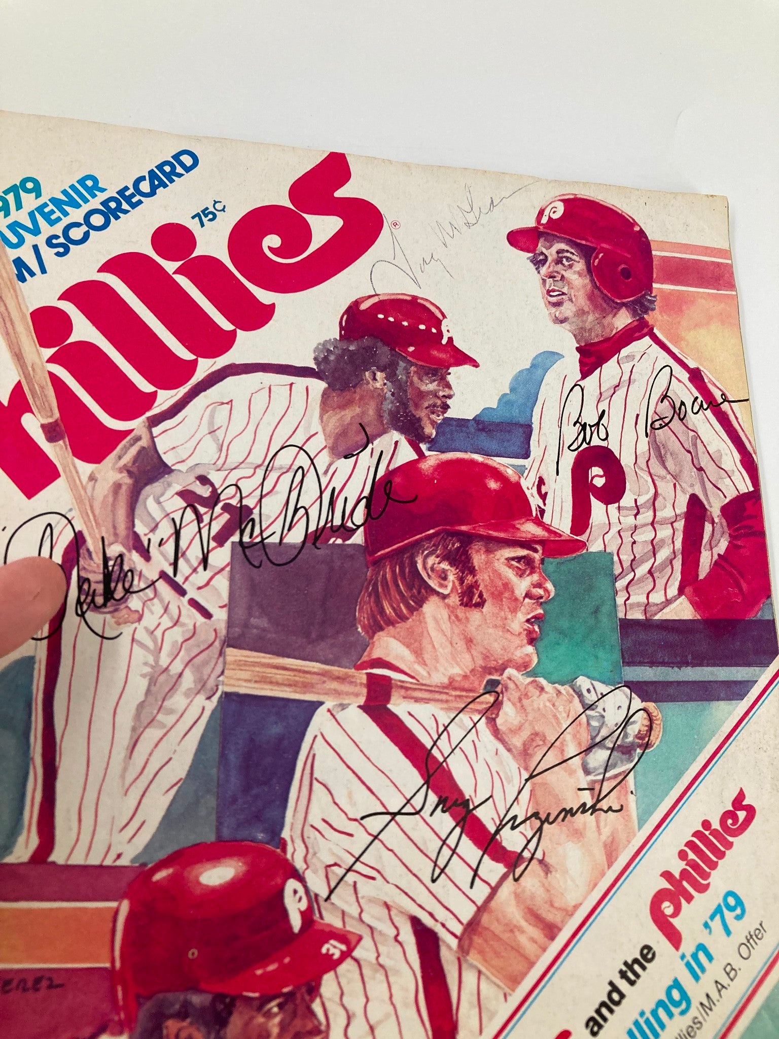 1979 MLB Philadelphia Phillies Souvenir Program / Scorecard Autographed