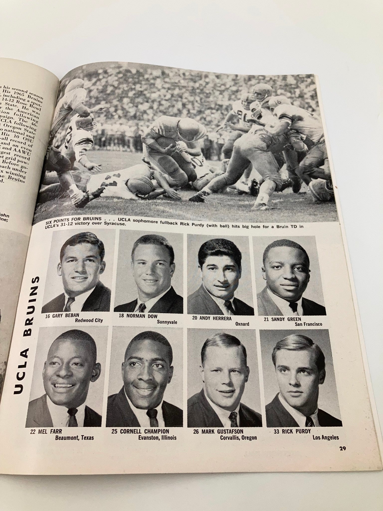 1966 NCAA Football California Golden Bears vs UCLA Bruins Official Program