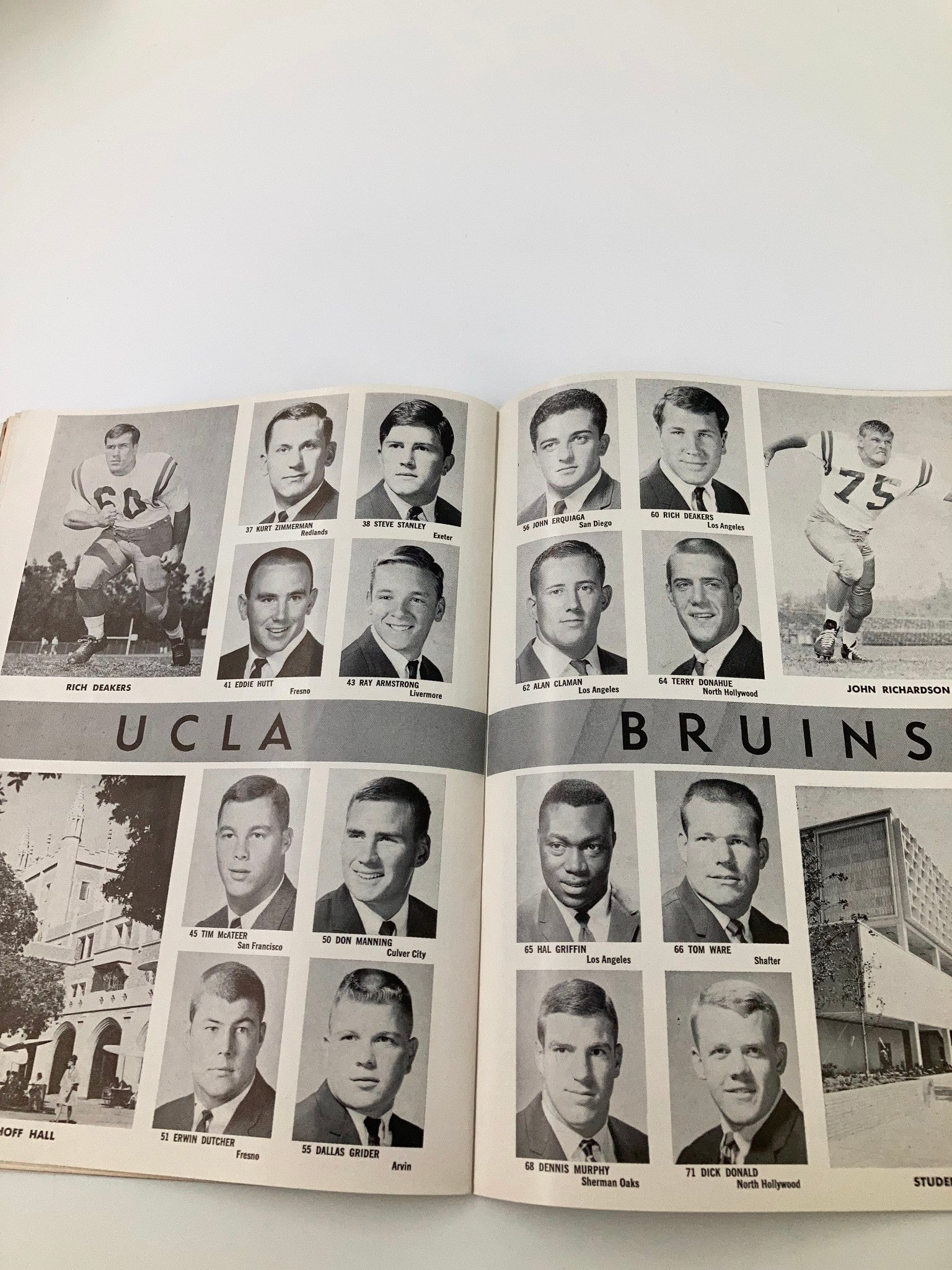 1966 NCAA Football California Golden Bears vs UCLA Bruins Official Program