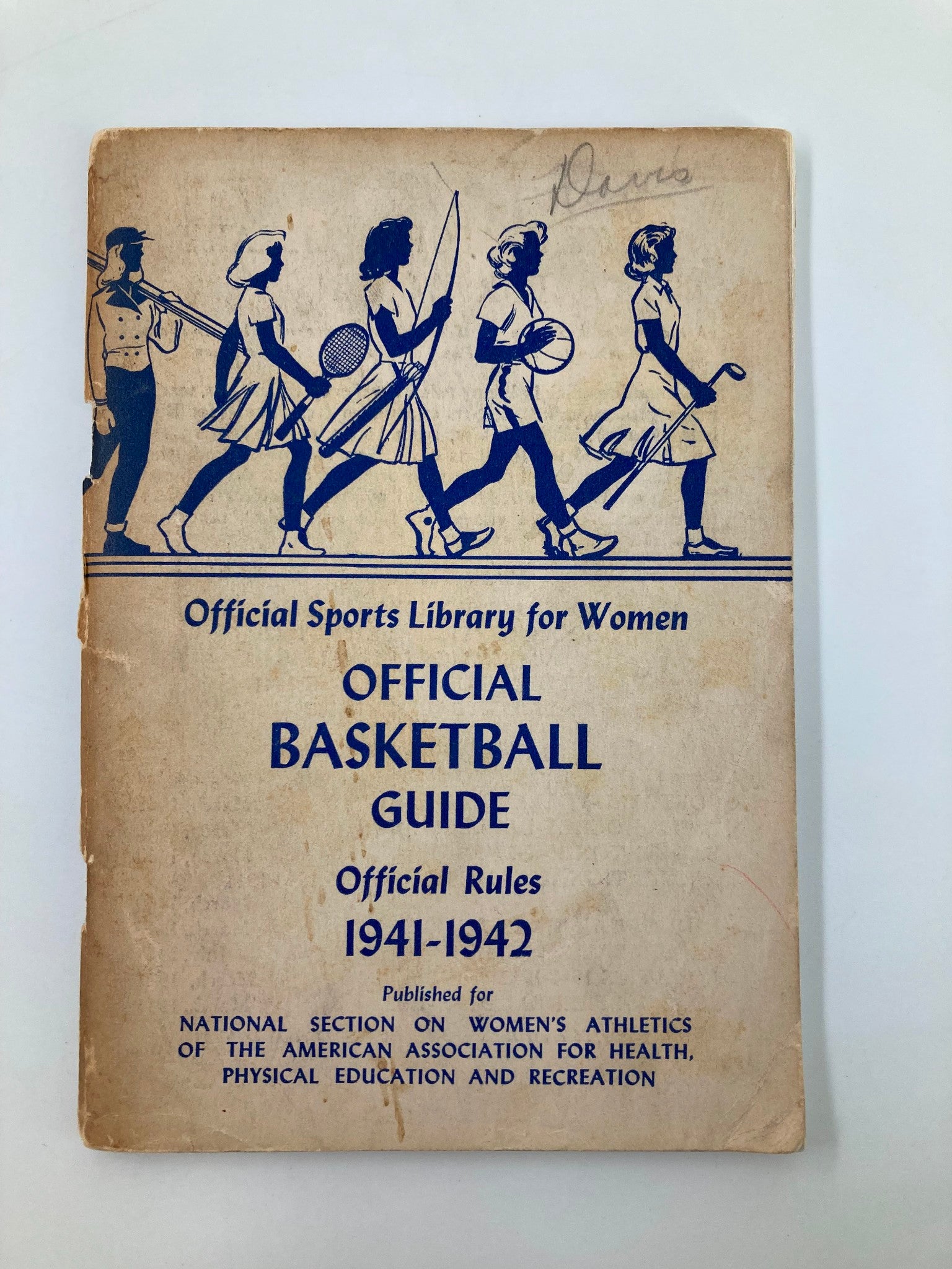 1941-1942 Official Basketball and Officials Rating Guide for Women and Girls