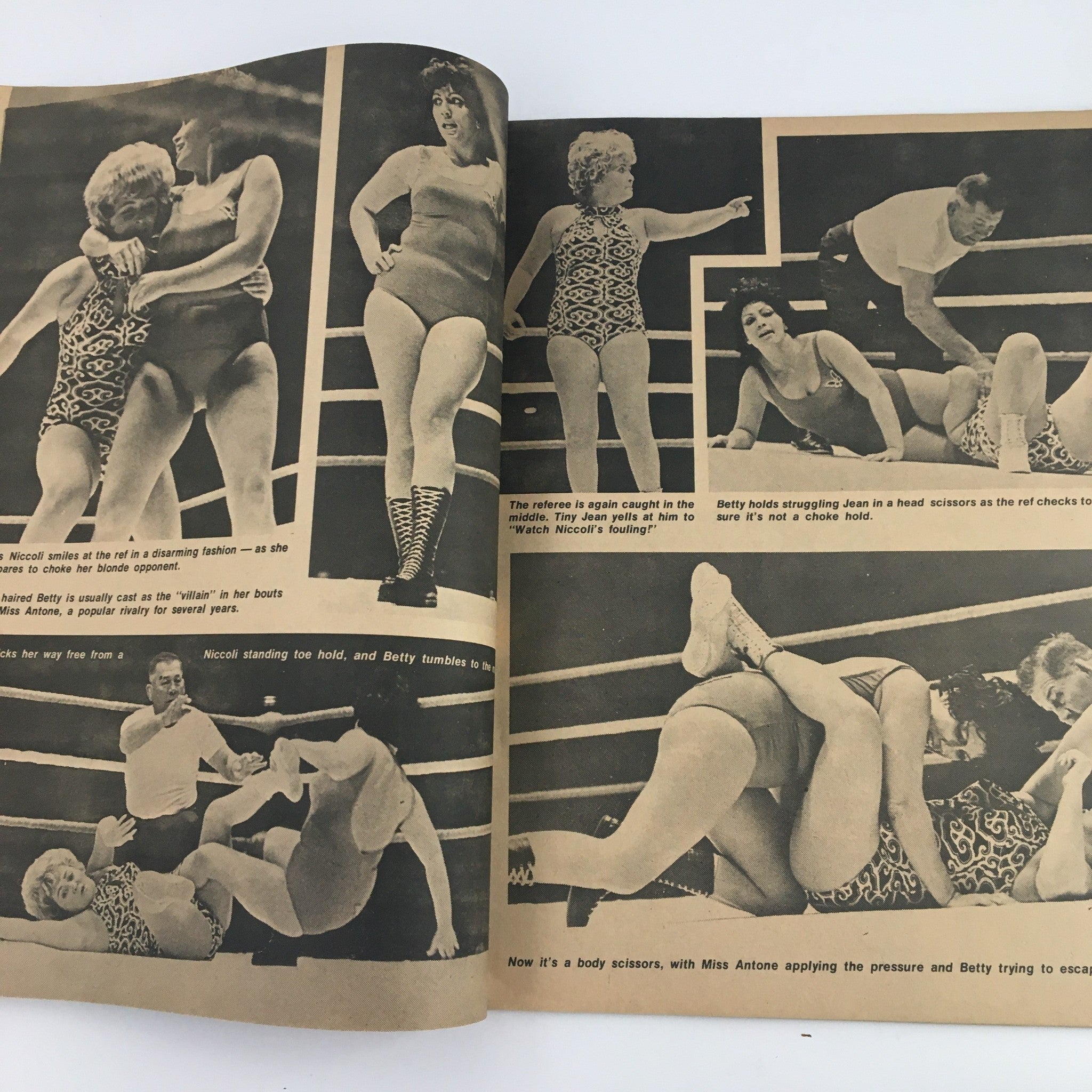 Complete Wrestling Roundup October 1974 Pampero Firpo & Nick DeCarco, No Label