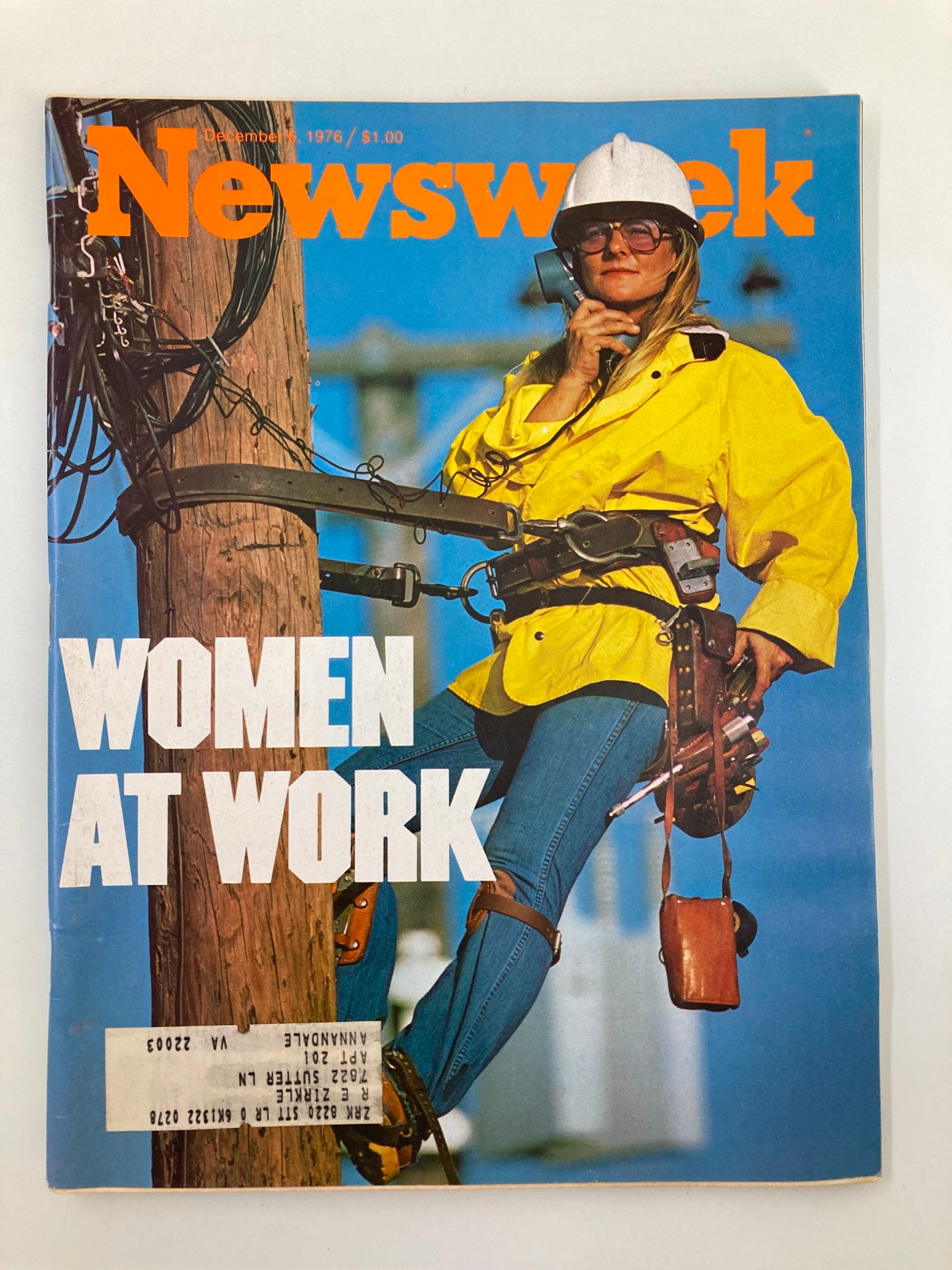 VTG Newsweek Magazine December 6 1976 Photograph of Women at Work VG