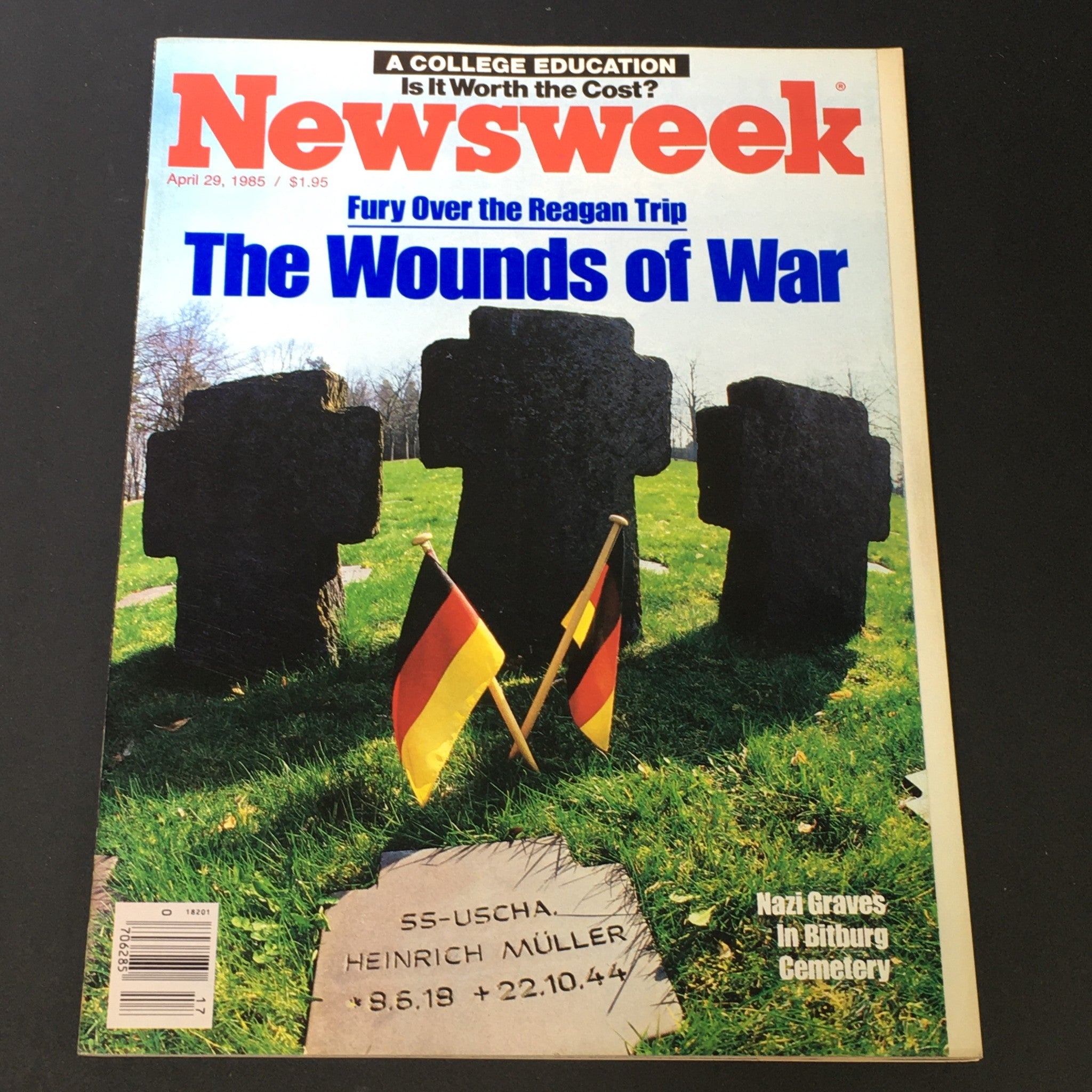 VTG Newsweek Magazine April 29 1985 - Ronald Reagan Trip / Wounds of War