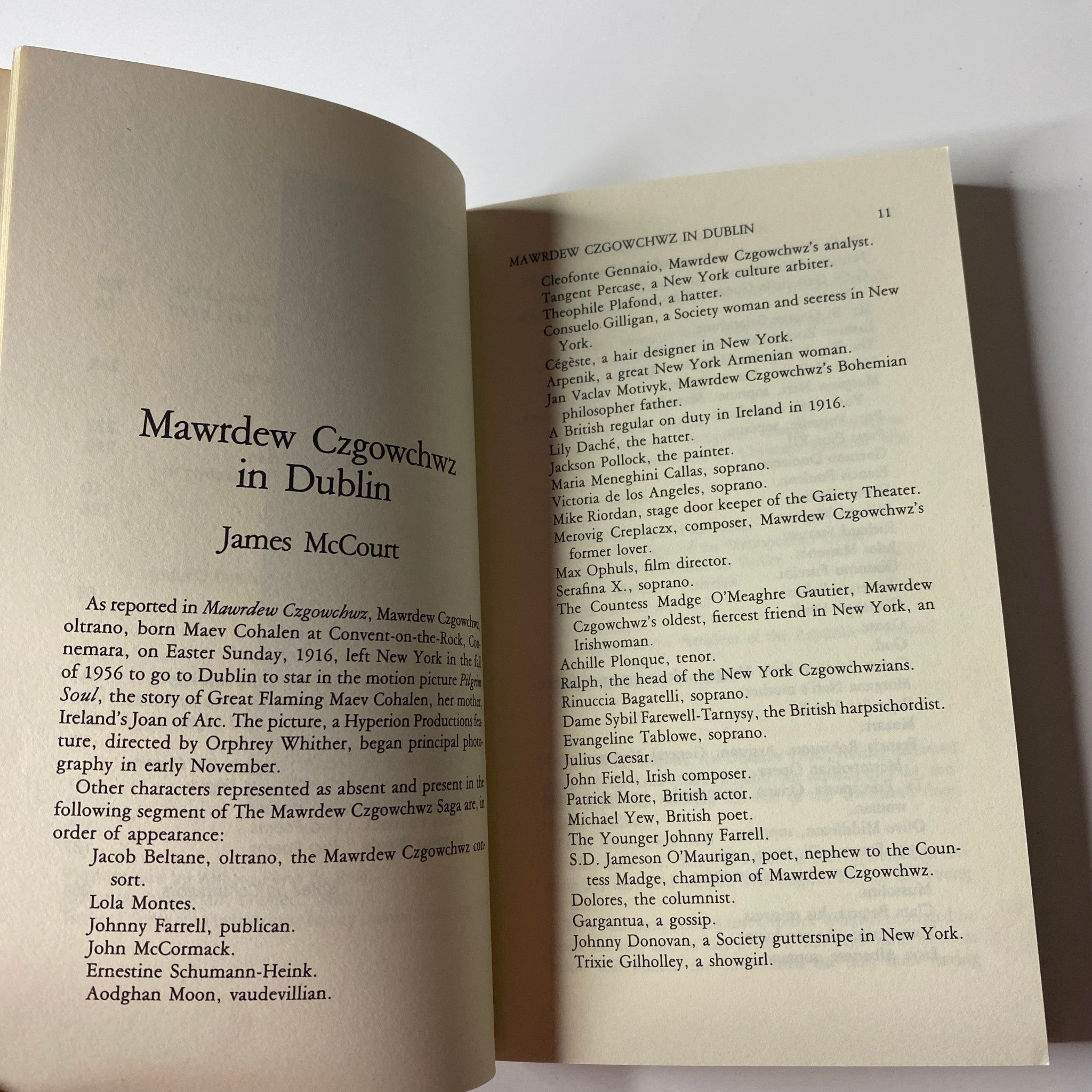 Interior page of The Paris Review Magazine Summer 1983 No. 88 Raymond Carver featuring the story 'Mawdrew Czgowchwz in Dublin' by James McCourt.
