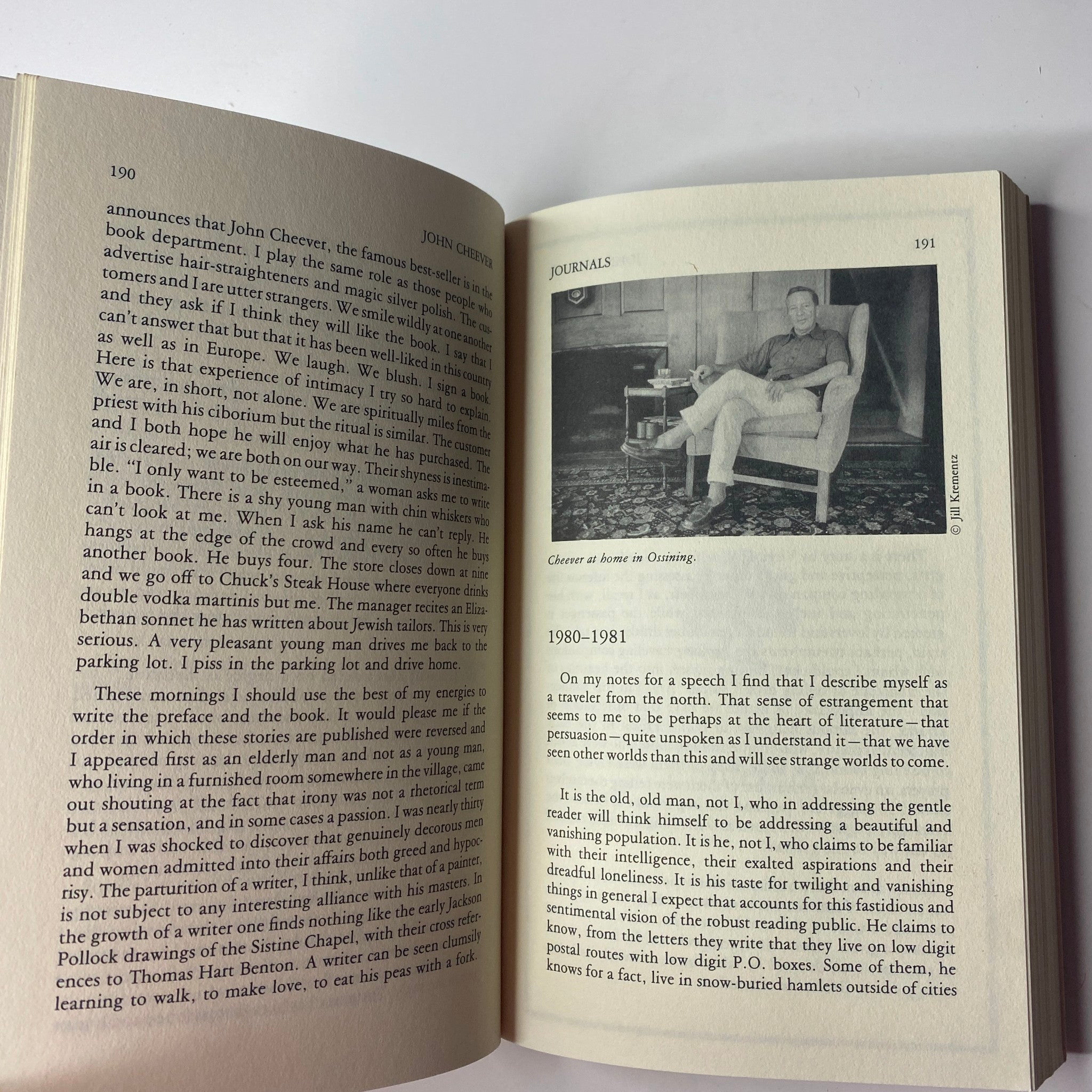 The Paris Review Magazine Fall 1993 No. 128 Don DeLillo – Open pages showing text and a photograph related to John Cheever's literary contributions.