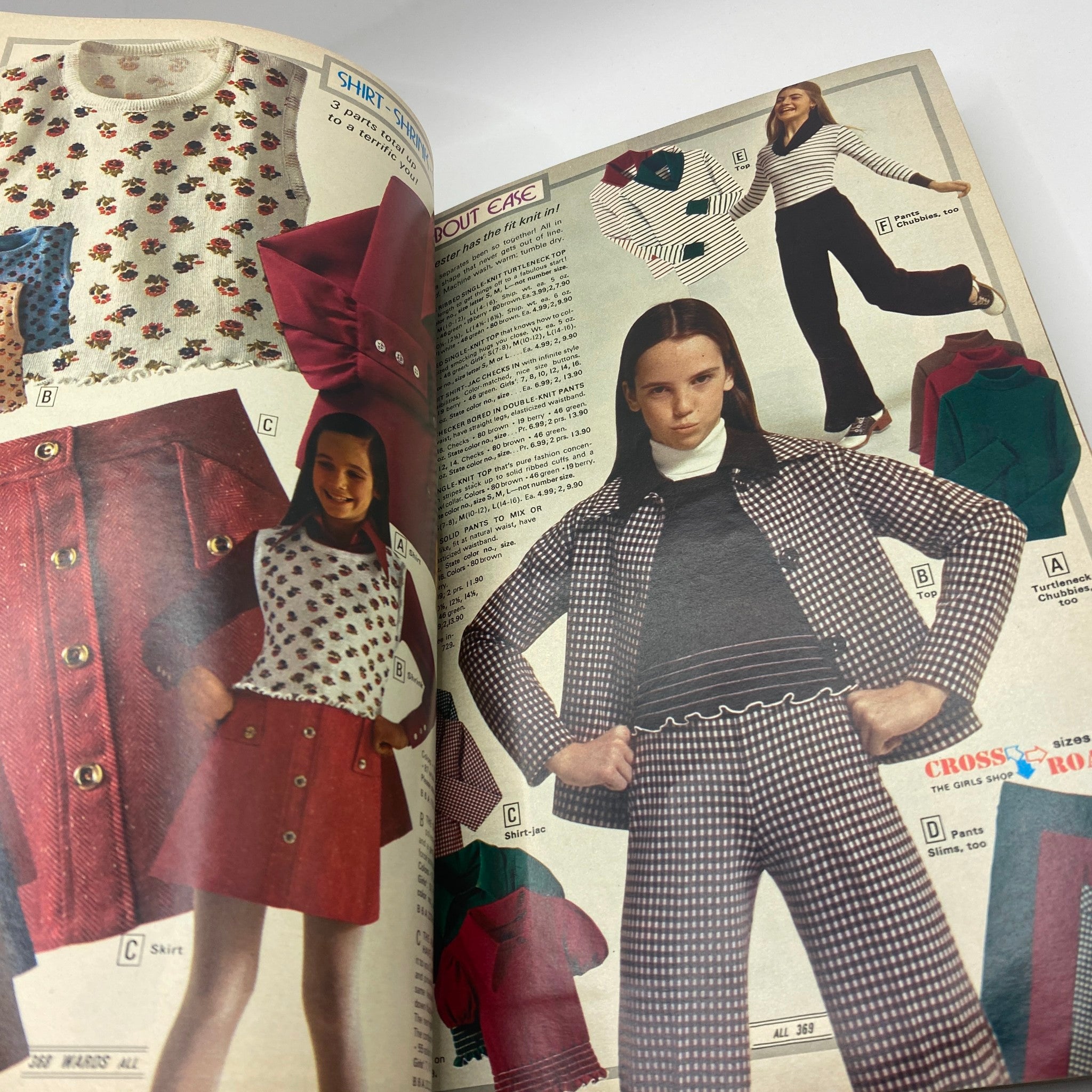 1974 Montgomery Ward Fall and Winter His and Her Sweater Catalog GD Interior