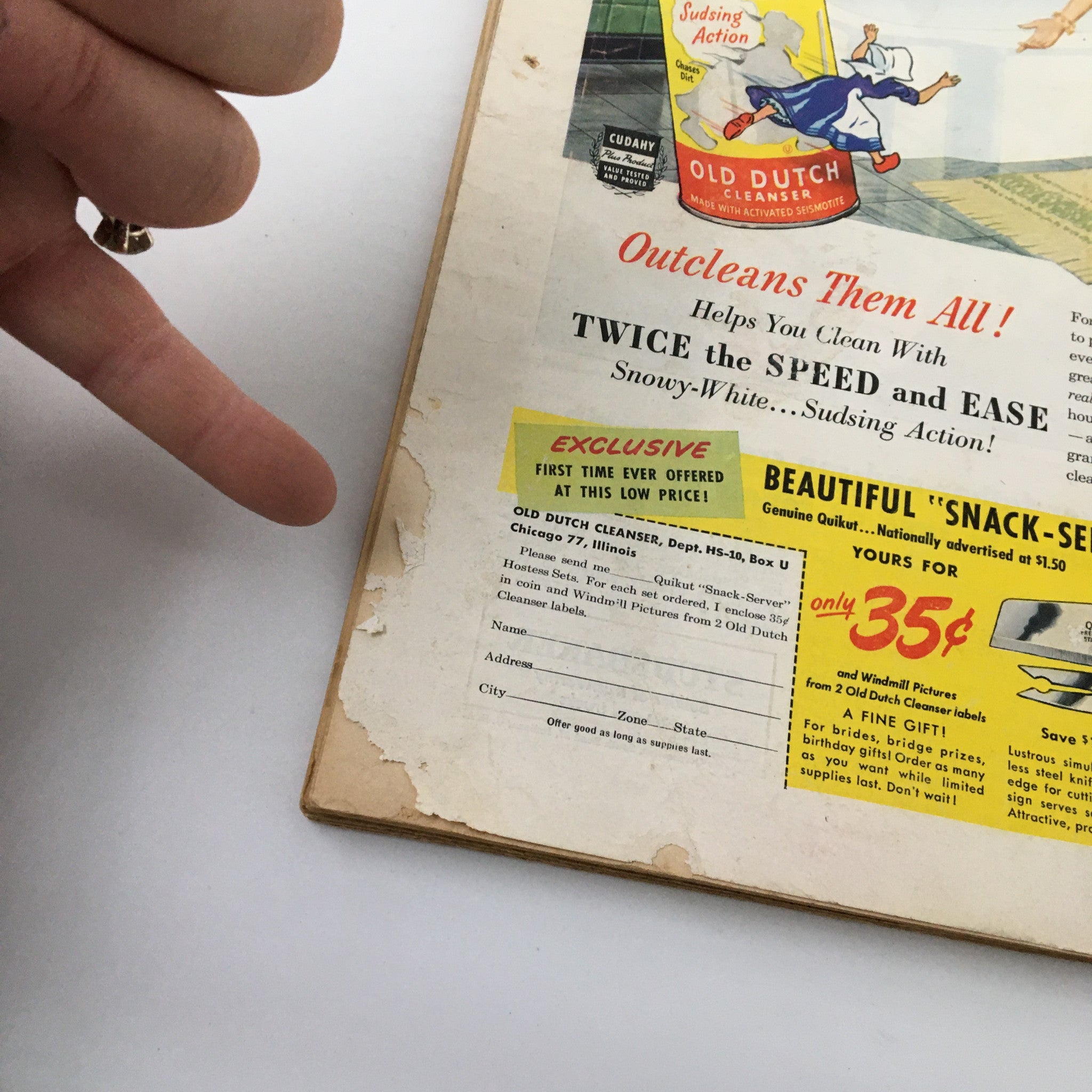 Back advertisement from 'VTG Successful Farming Magazine November 1951 Made for Christmas Giving' promoting Old Dutch Cleanser with a woman demonstrating its use.