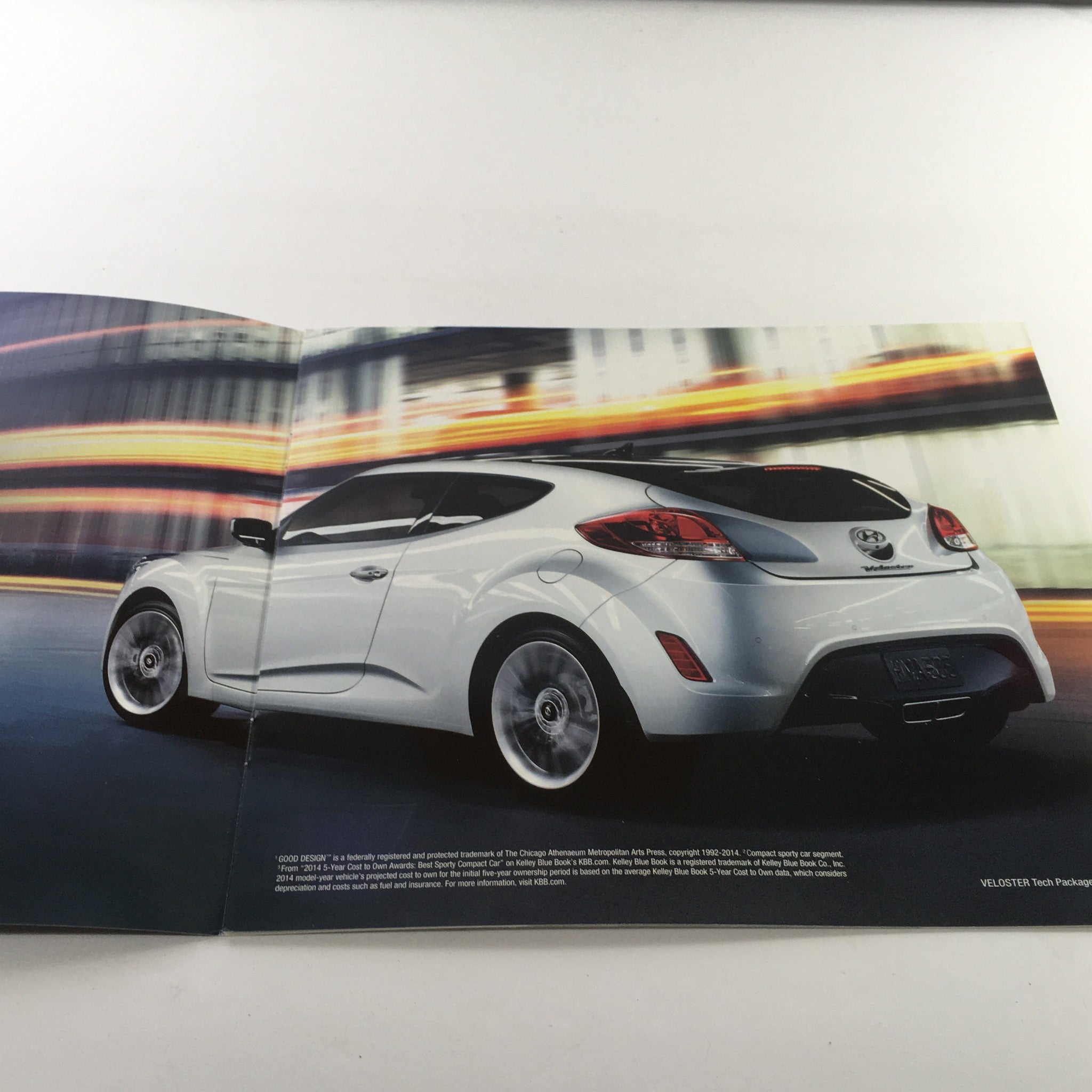 2015 Hyundai Veloster Dealership Car Auto Brochure Catalog