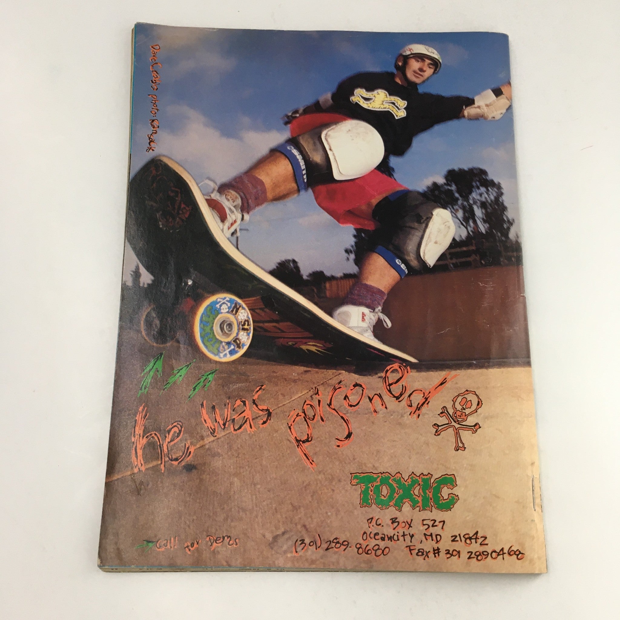 Cover of Skateboard Poweredge Magazine September 1989 Vol 2 #8 featuring a skater performing tricks in a skate park, reflecting the vibrant spirit of skateboarding culture during that era.