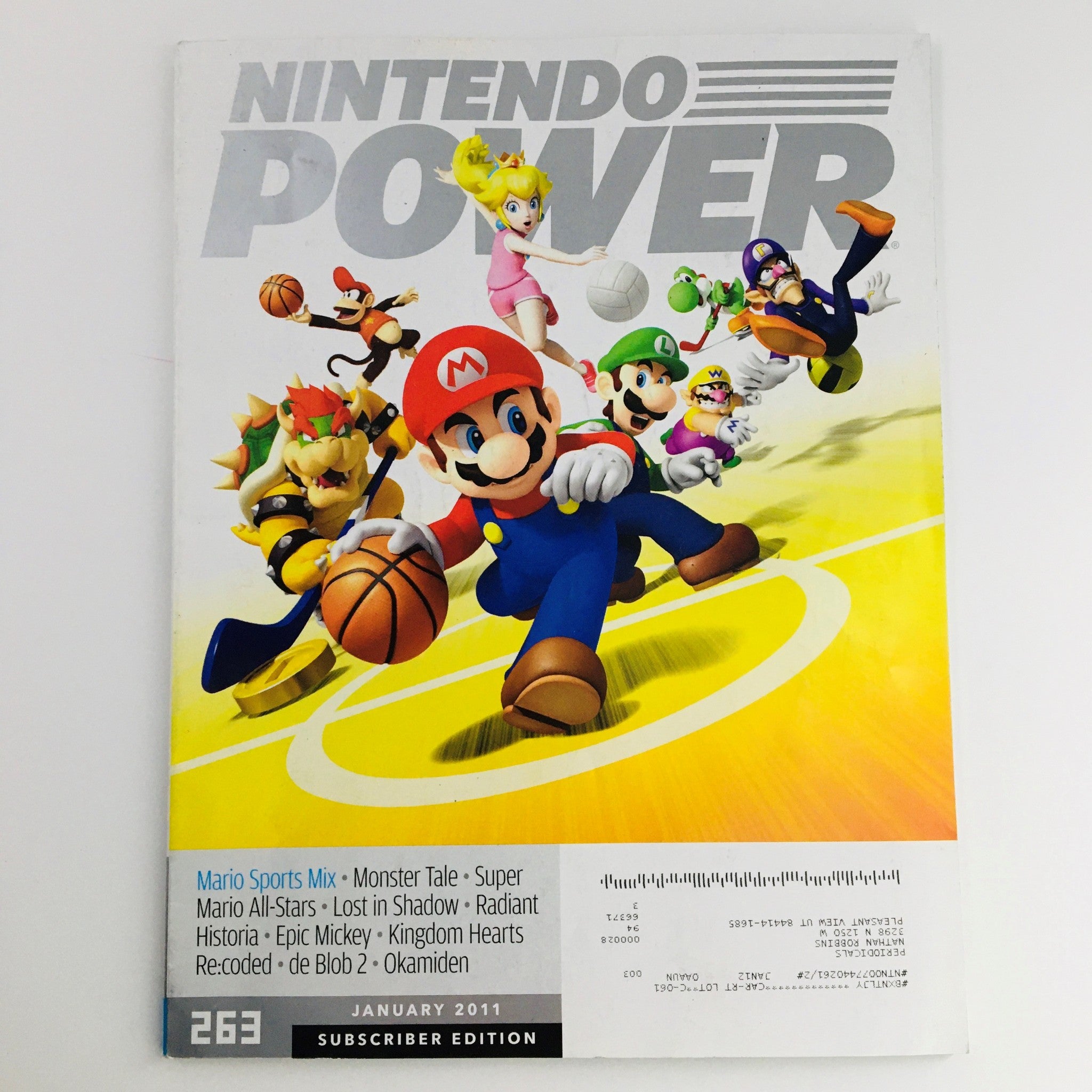 Nintendo Power Magazine January 2011 Mario Sports Mix & Monster Tale, VG