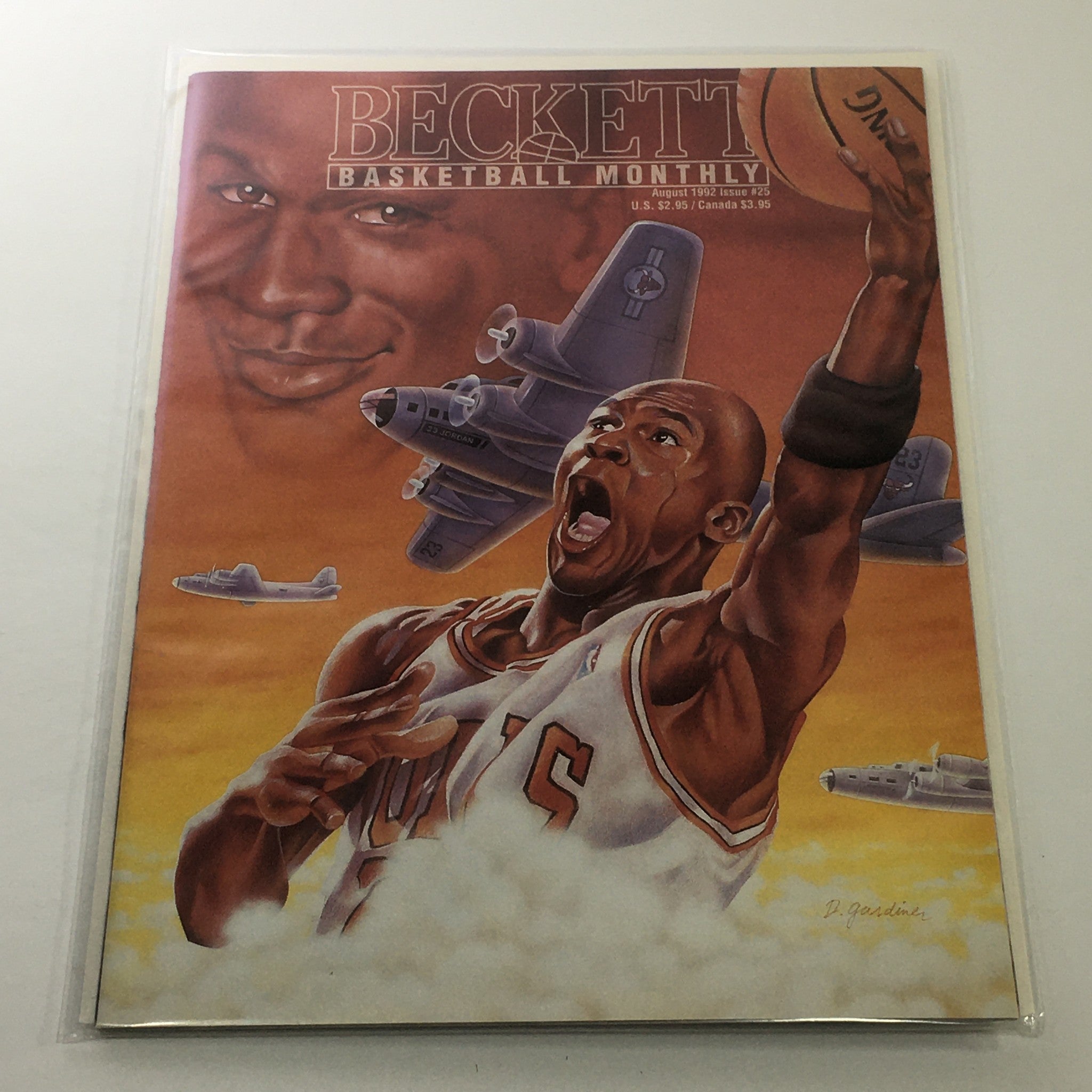 Beckett Basketball Monthly: August 1992 Issue #25 - Michael Jordan