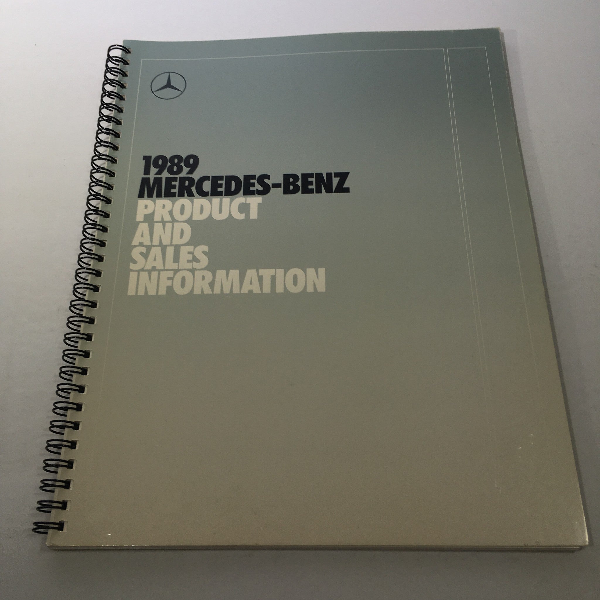 1989 Mercedes-Benz Product And Sales Information Catalog