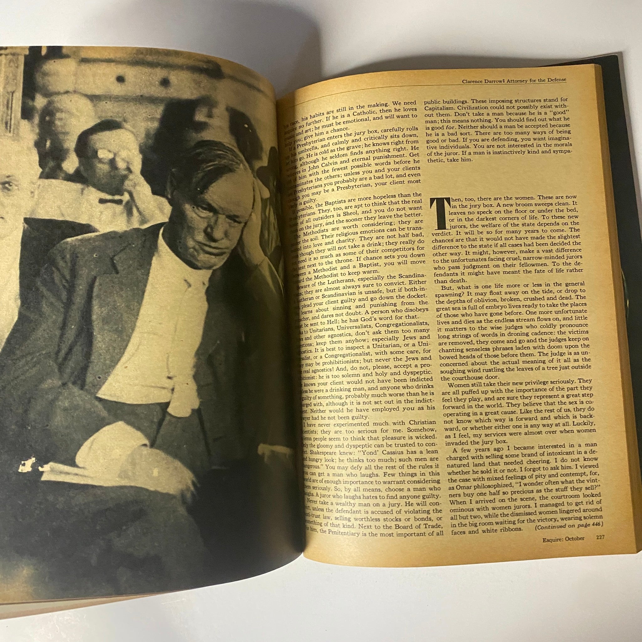 Esquire Magazine October 1973 Tom Wolfe, Nora Ephron, Ernest Hemingway