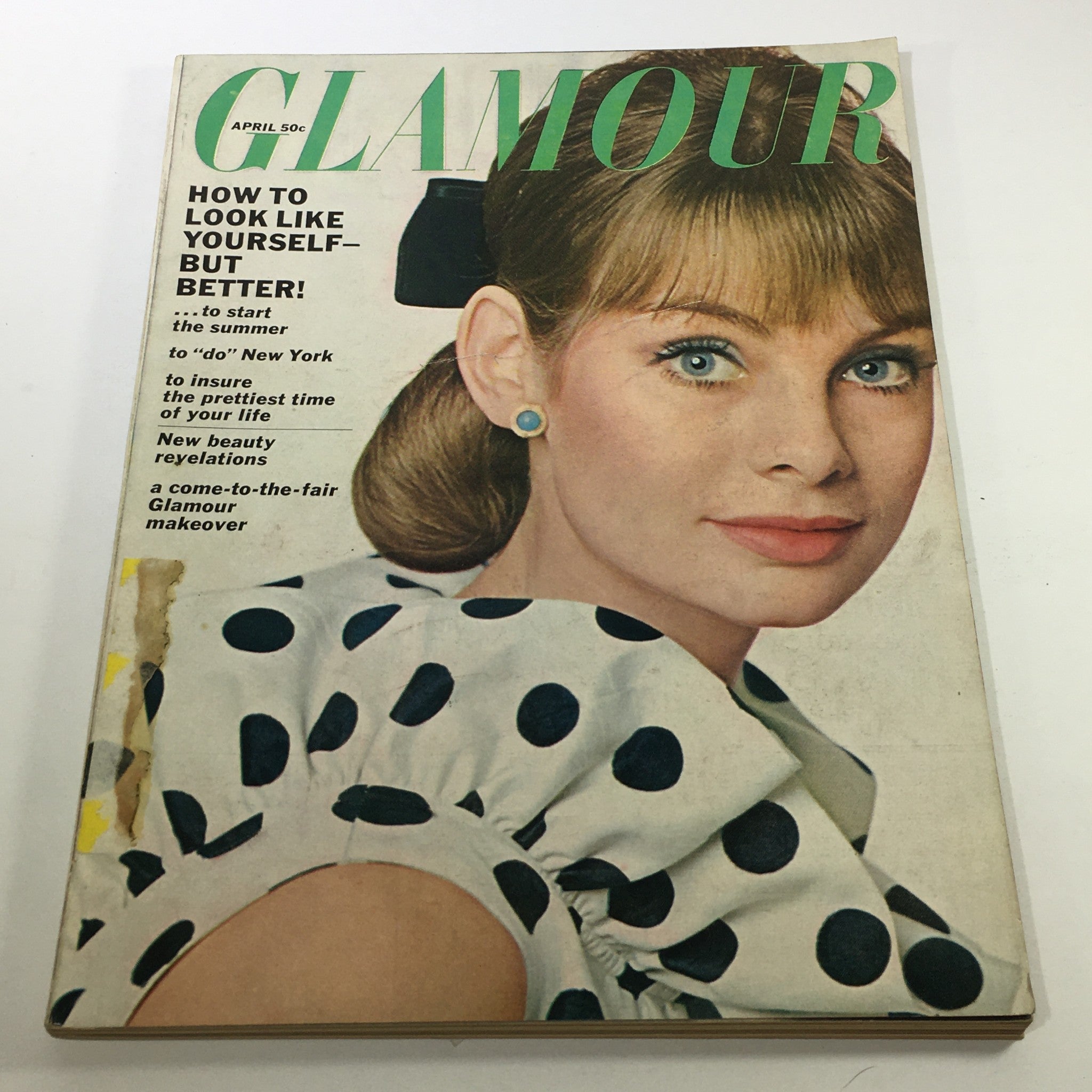 VTG Glamour Magazine: April 1964 - Jean Shrimpton Fashion Cover