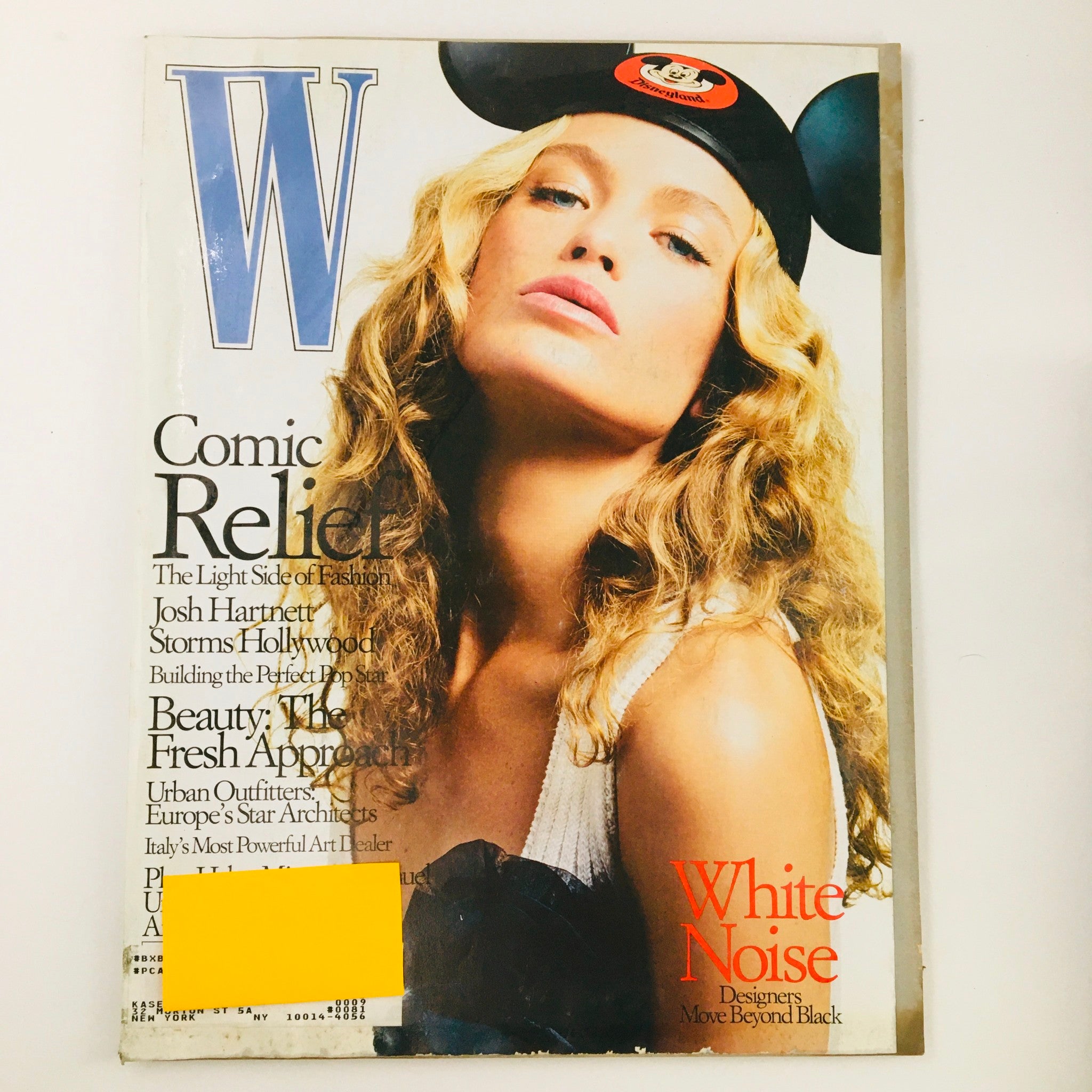 W Magazine January 2002 American Model Carolyn Murphy in Pop Culture Issue