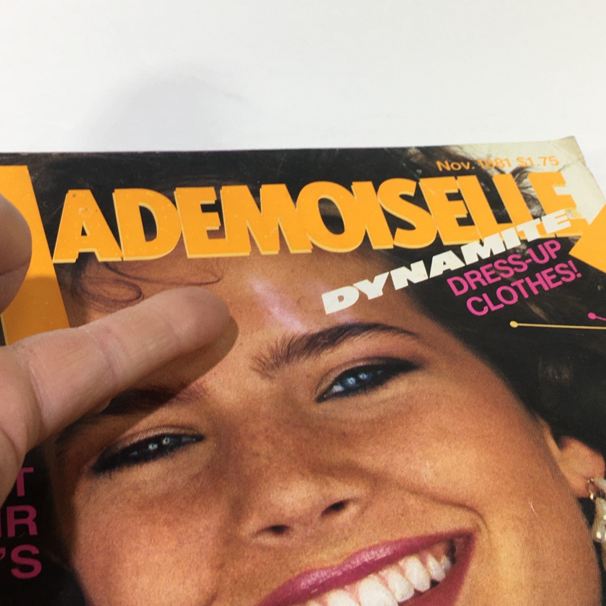 VTG Mademoiselle Magazine: November 1981 - Terry Farrell Cover - No Label