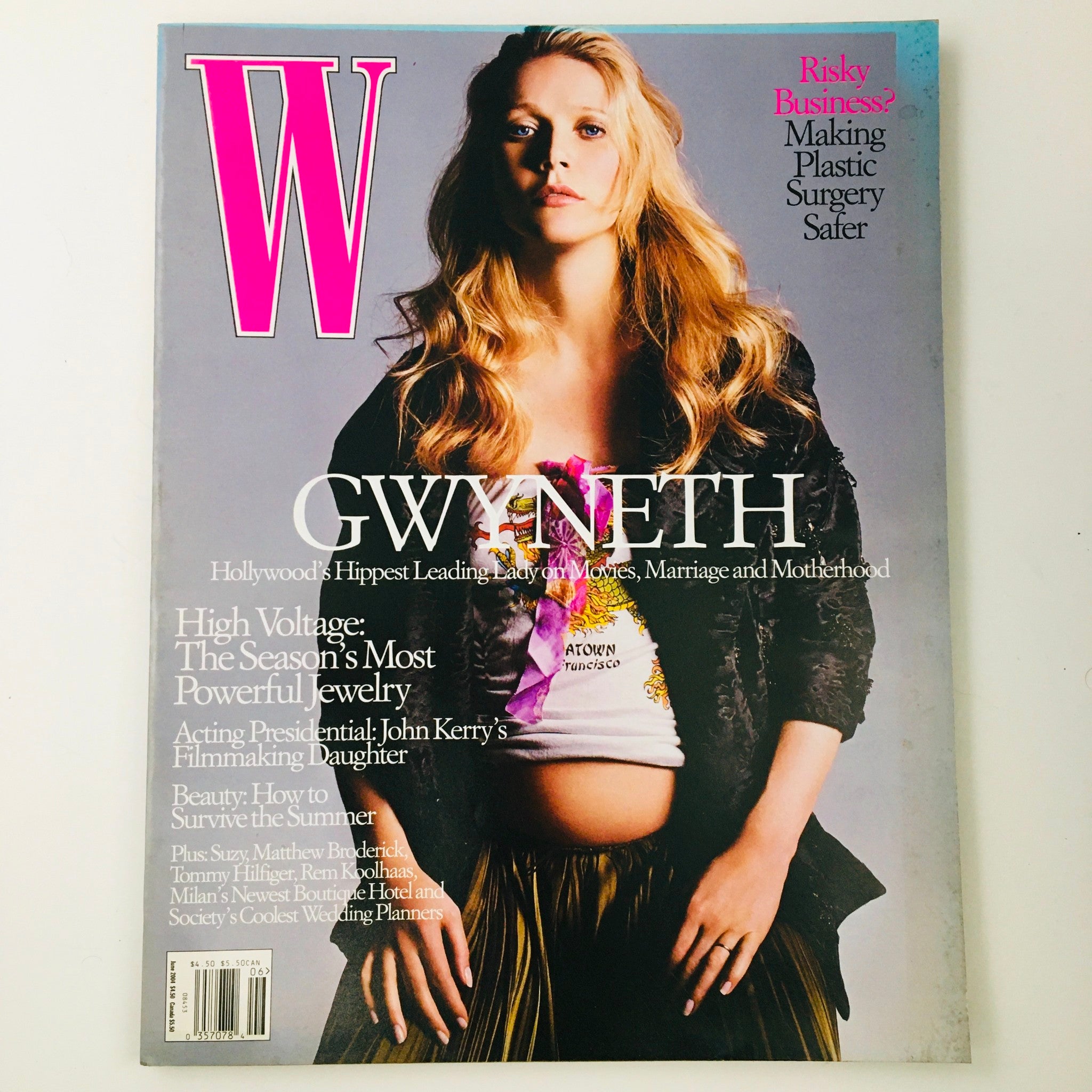 W Magazine June 2004 American Actress Gwyneth Paltrow Queen Mum, No Label