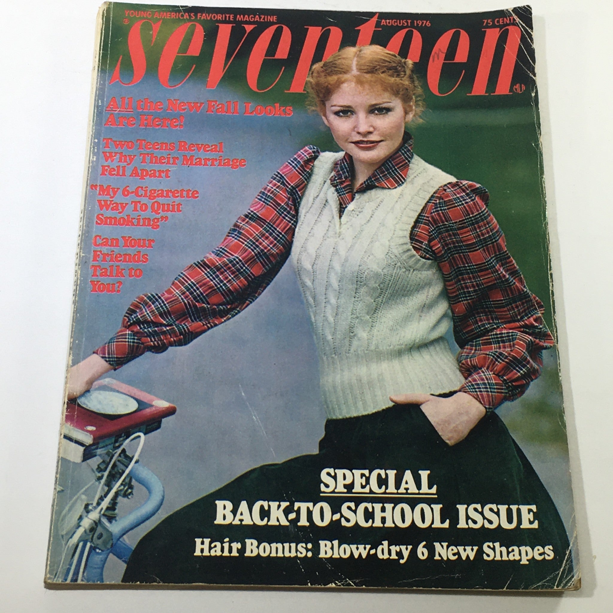 VTG Seventeen Magazine: August 1976 - Margie Swearingen Cover No Label