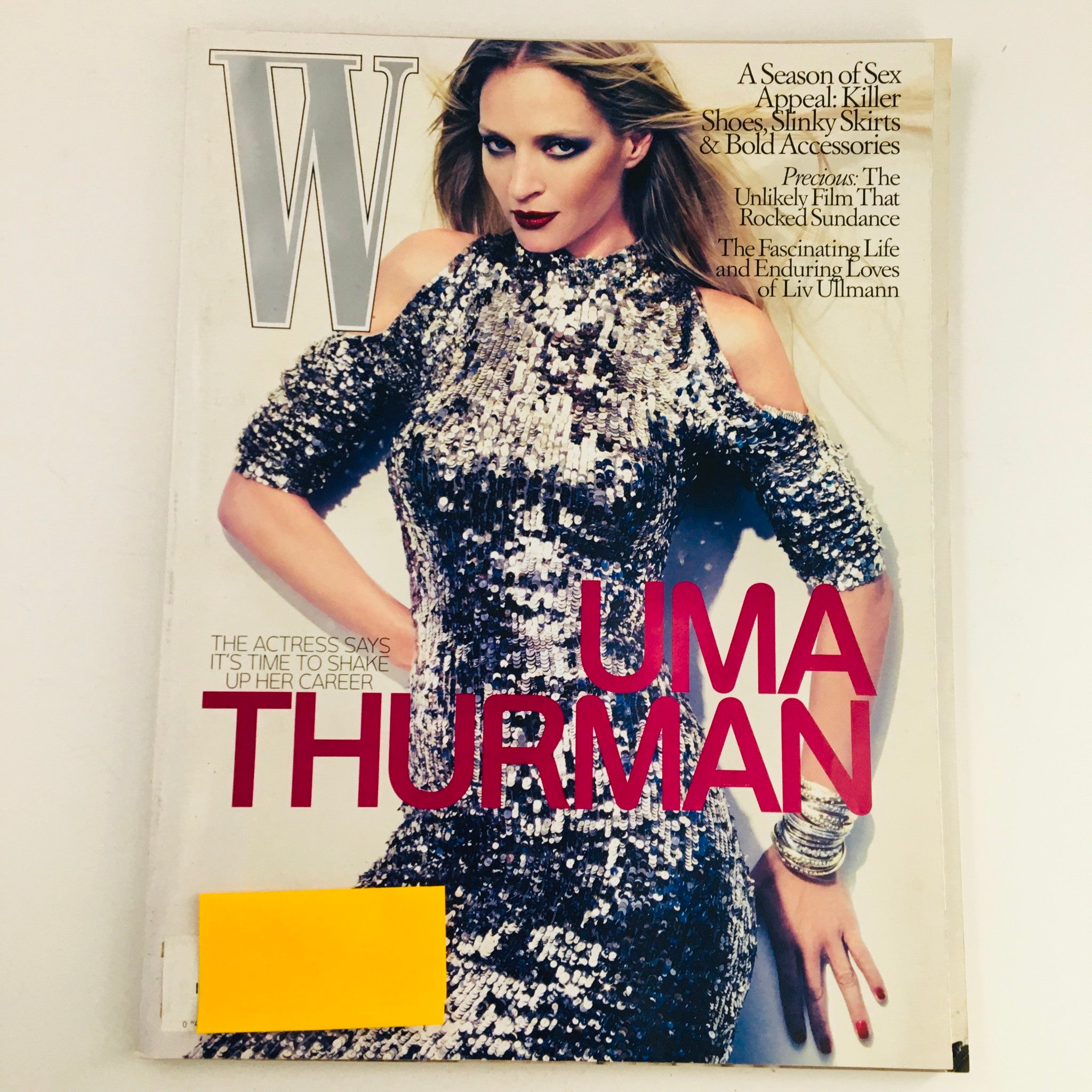 W Magazine October 2009 American Actress Uma Thurman Sequins' of Events, VG