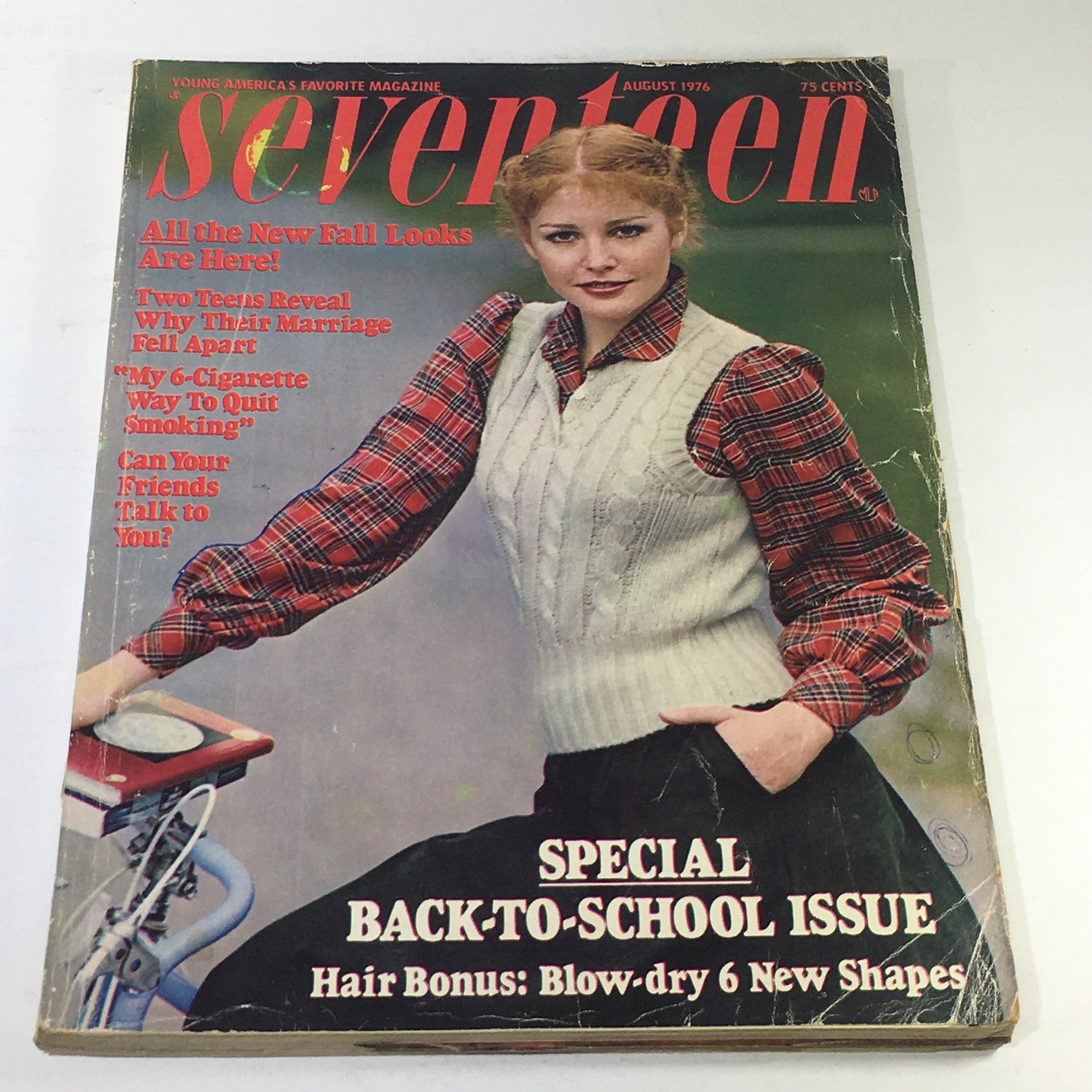 VTG Seventeen Magazine: August 1976 - Margie Swearingen Cover No Label/Newsstand