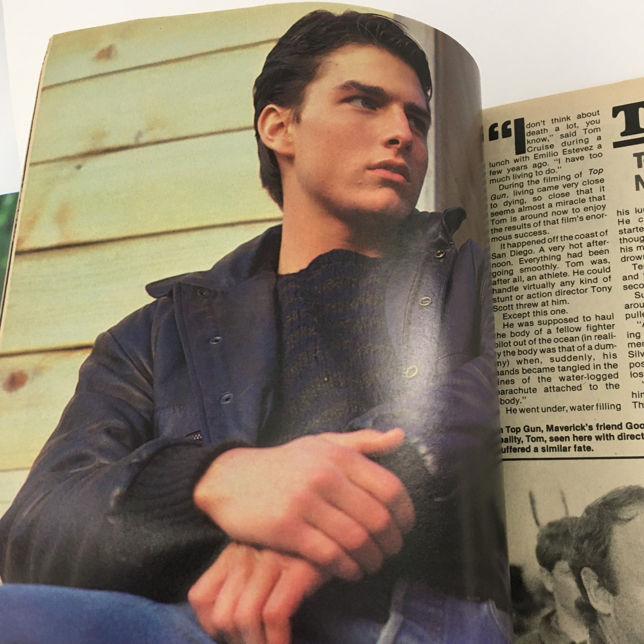 Teen Idols Mania Magazine November 1986 featuring Tom Cruise in a candid pose, illustrating the star's impact on 80s pop culture.