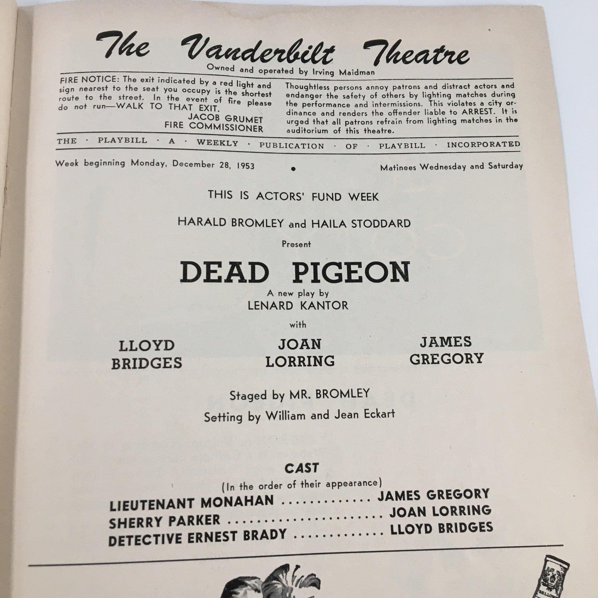 1953 Playbill The Vanderbilt Theatre Harald Bromley in Dead Pigeon