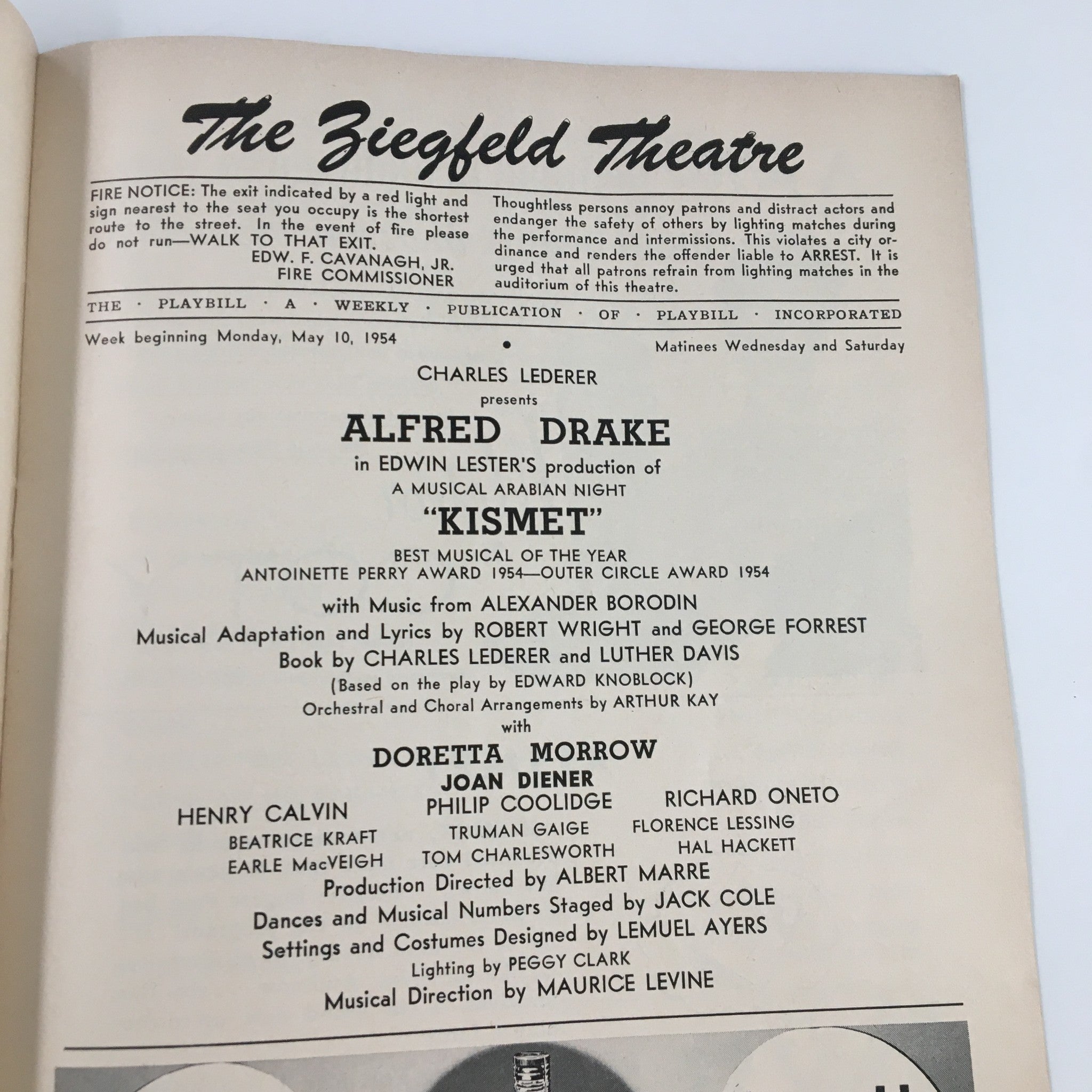 1954 Playbill The Ziegfeld Theatre Alfred Drake in Musical Arabian Night Kismet